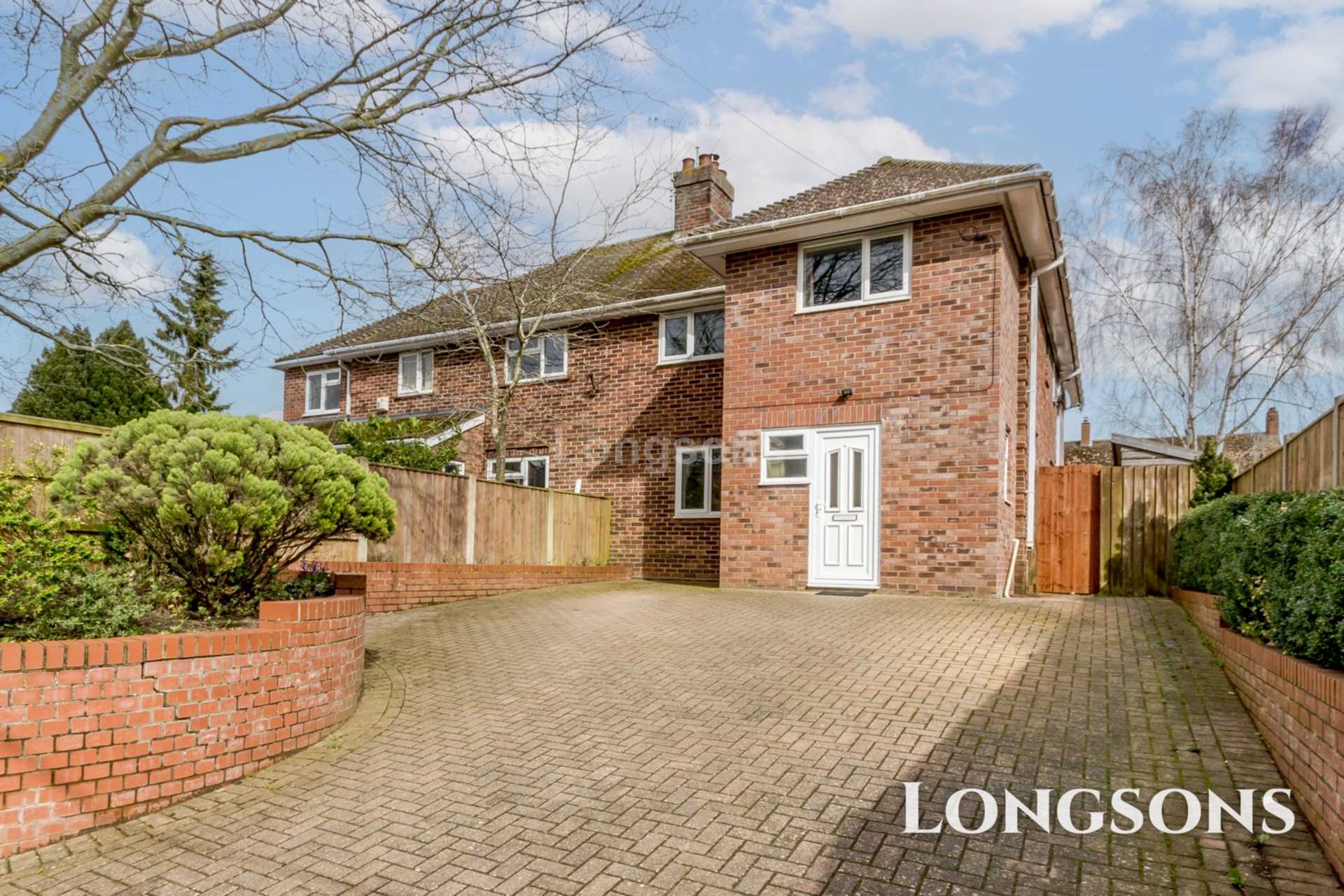4 bedroom Semi-Detached Let Agreed