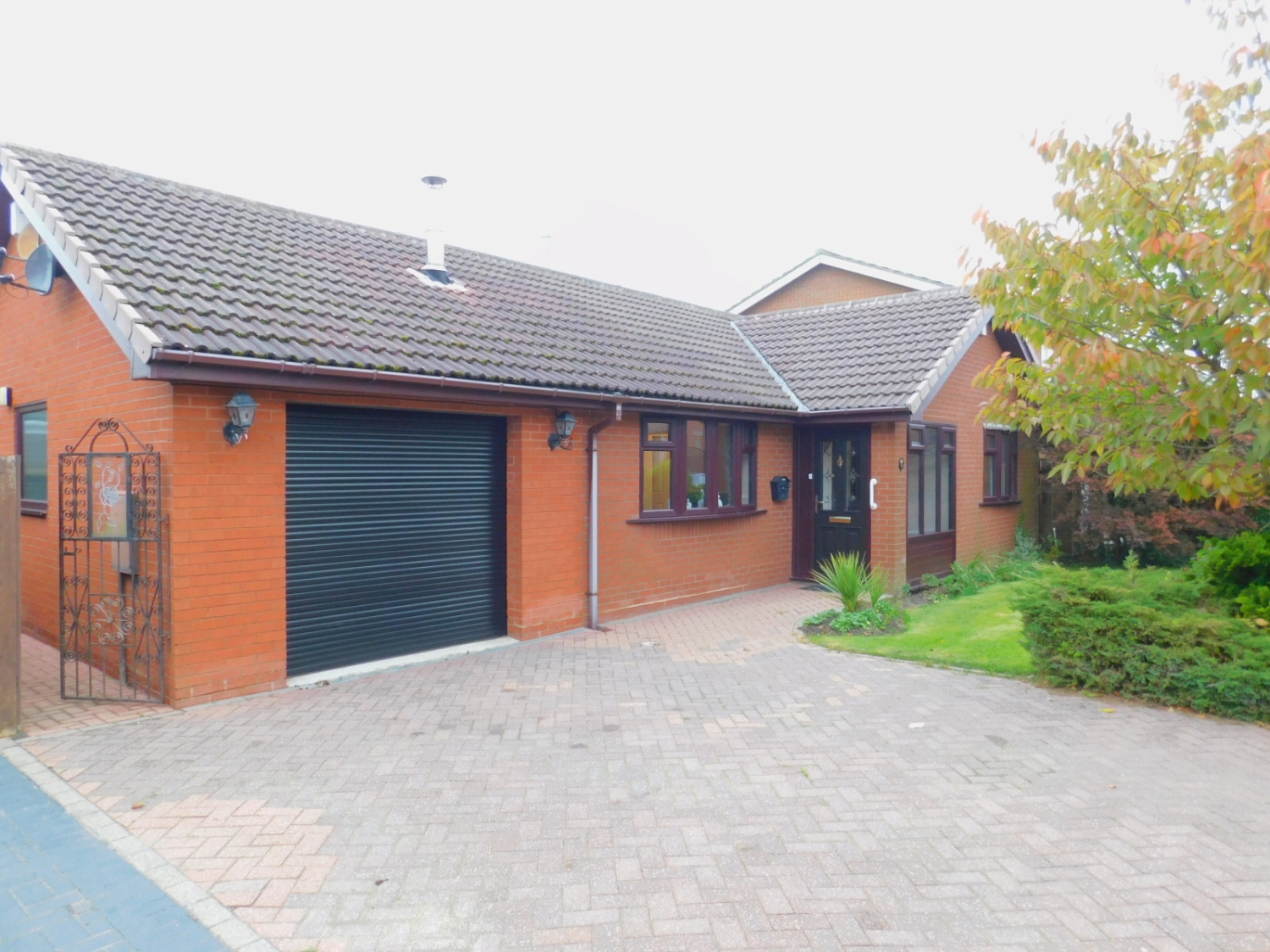 3 bedroom Detached Under Offer
