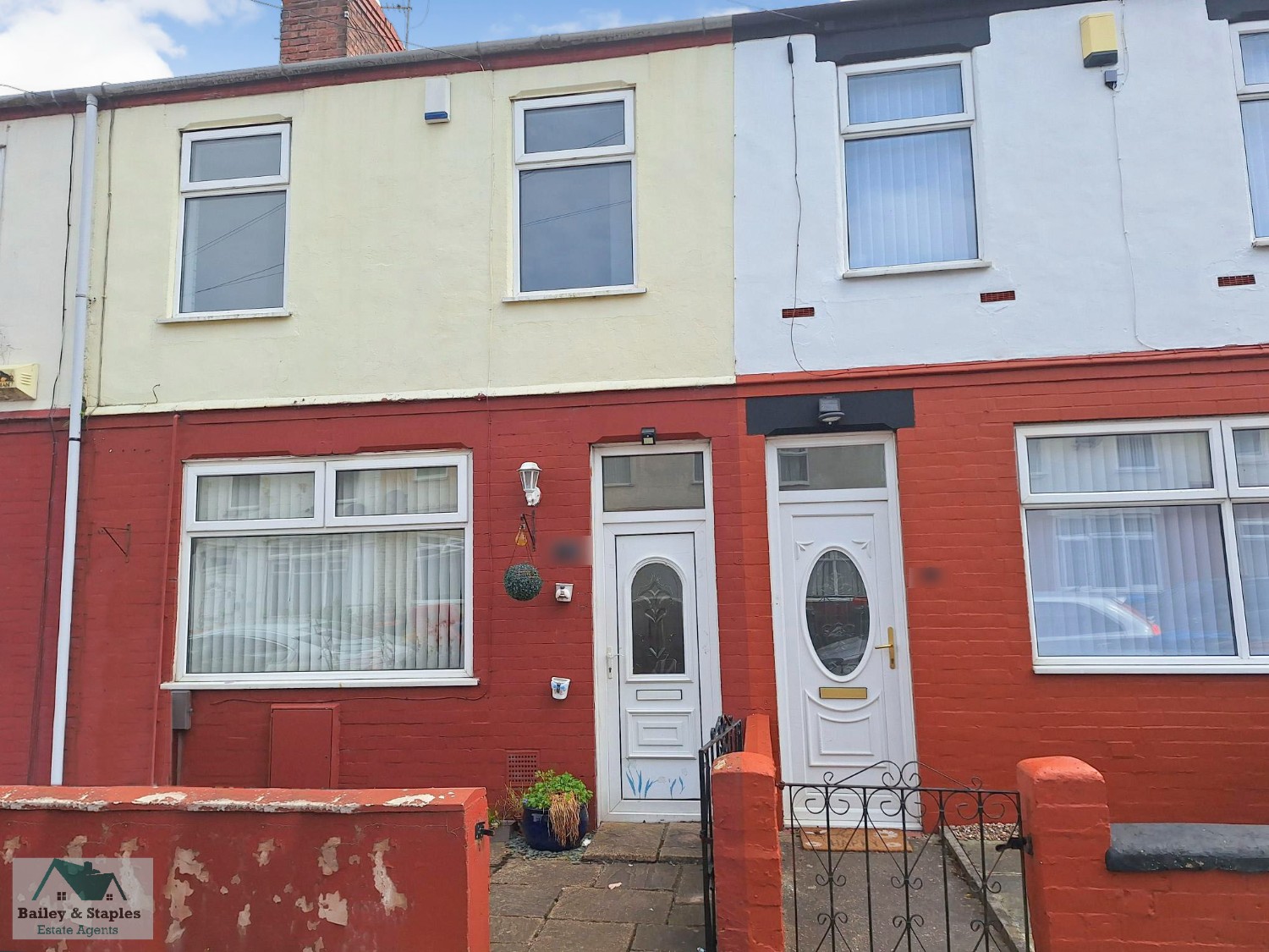 3 bedroom Terraced SSTC