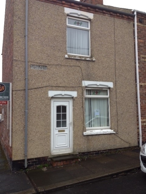 2 bedroom Terraced Under Offer