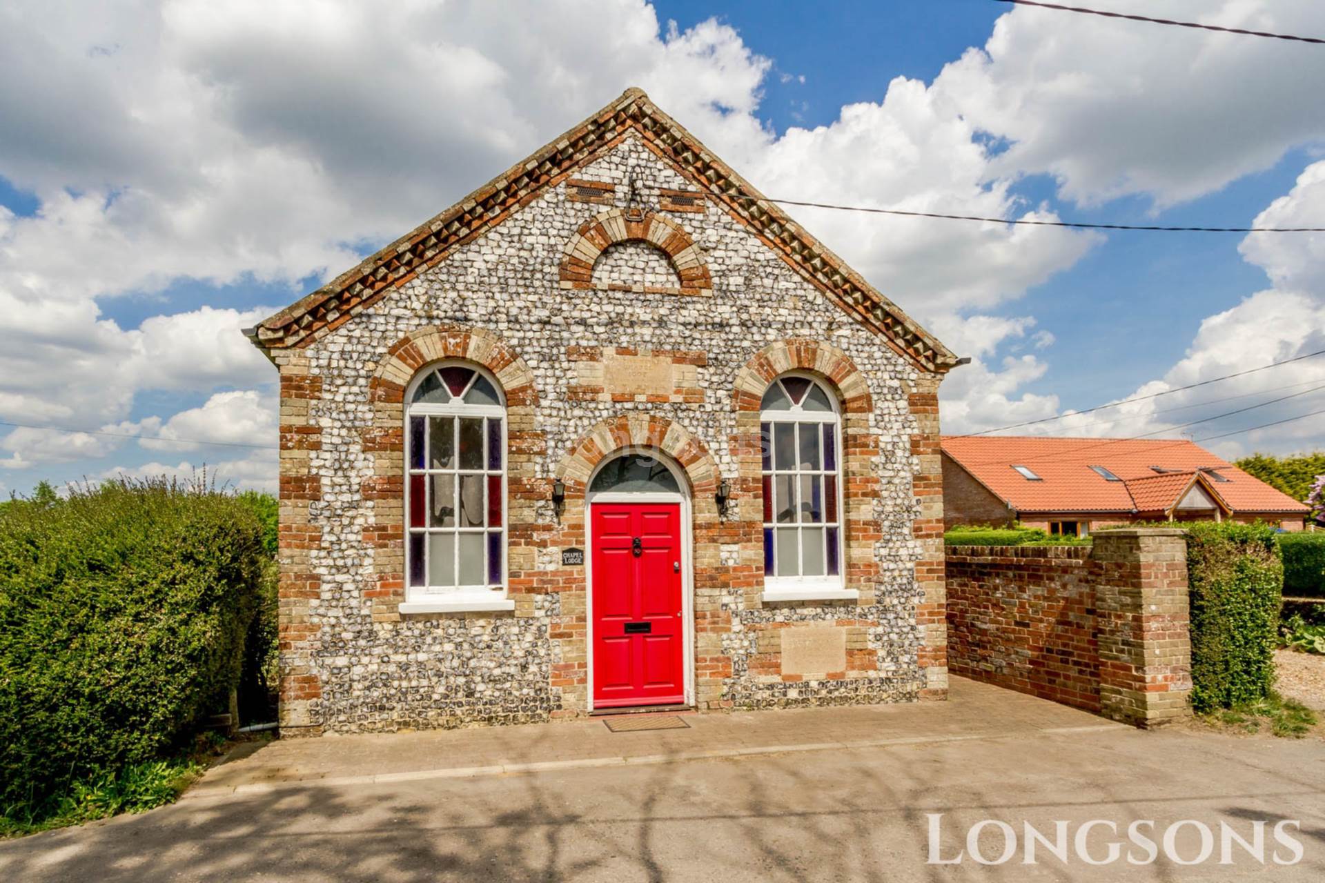 3 bedroom Detached For Sale