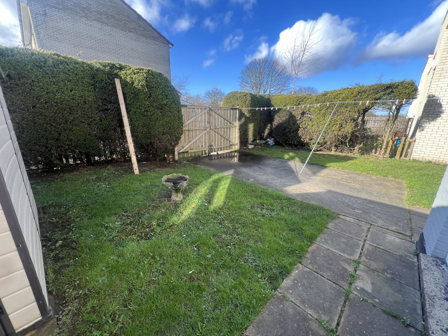 2 bedroom Detached house Under Offer