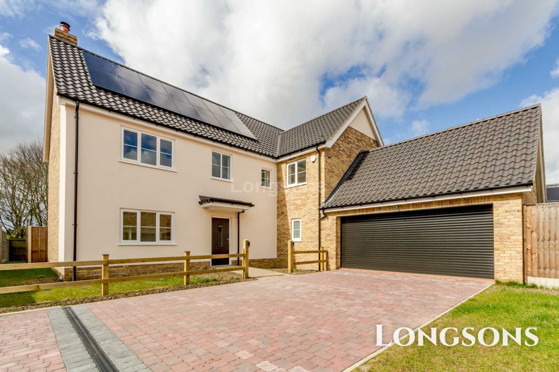 5 bedroom Detached SSTC