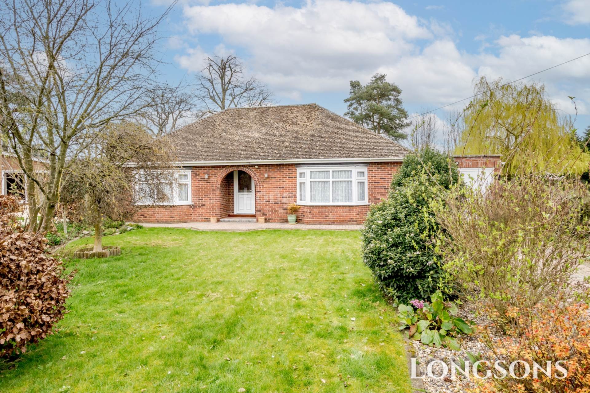 3 bedroom Detached SSTC