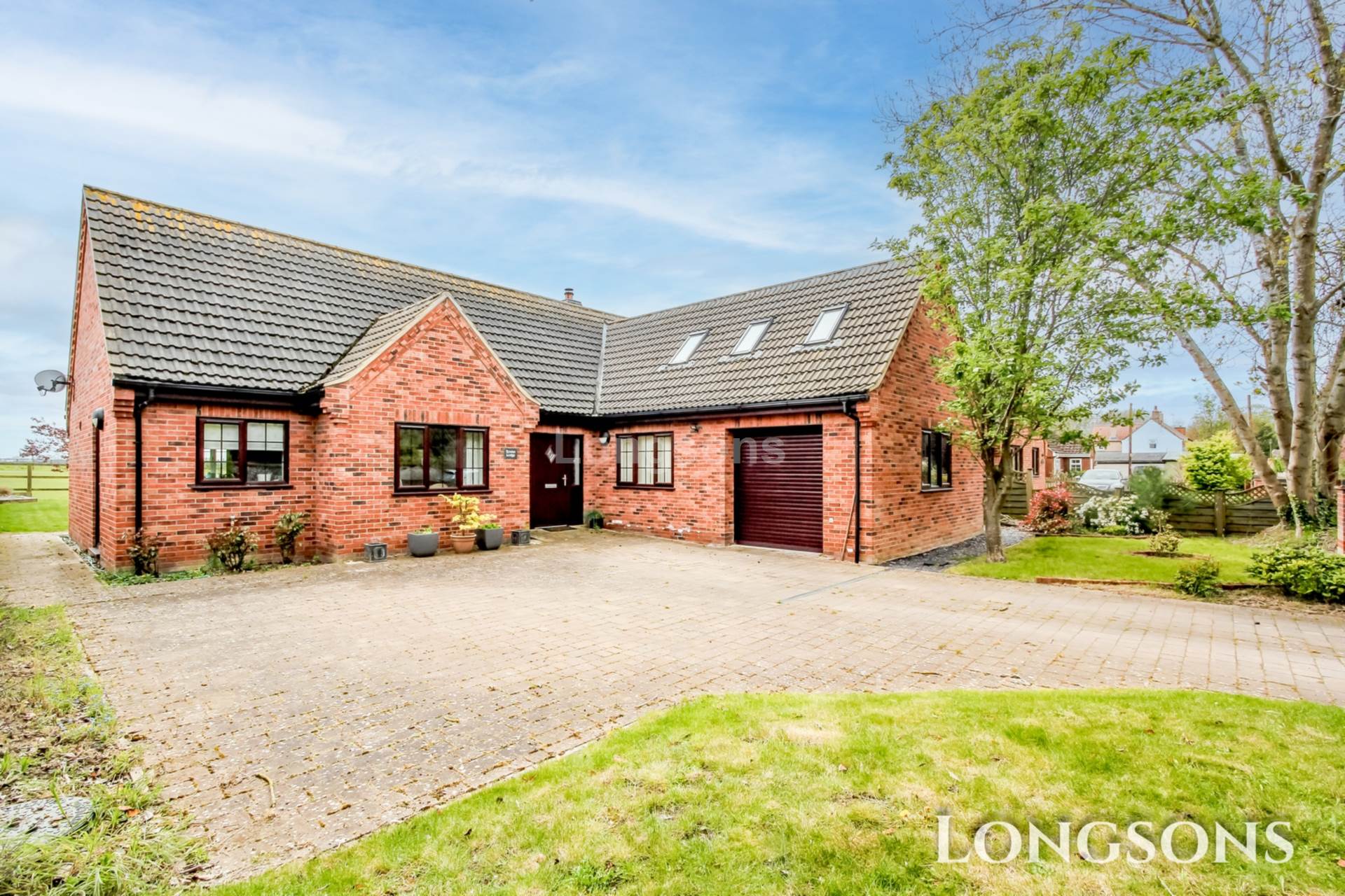 4 bedroom Property For Sale
