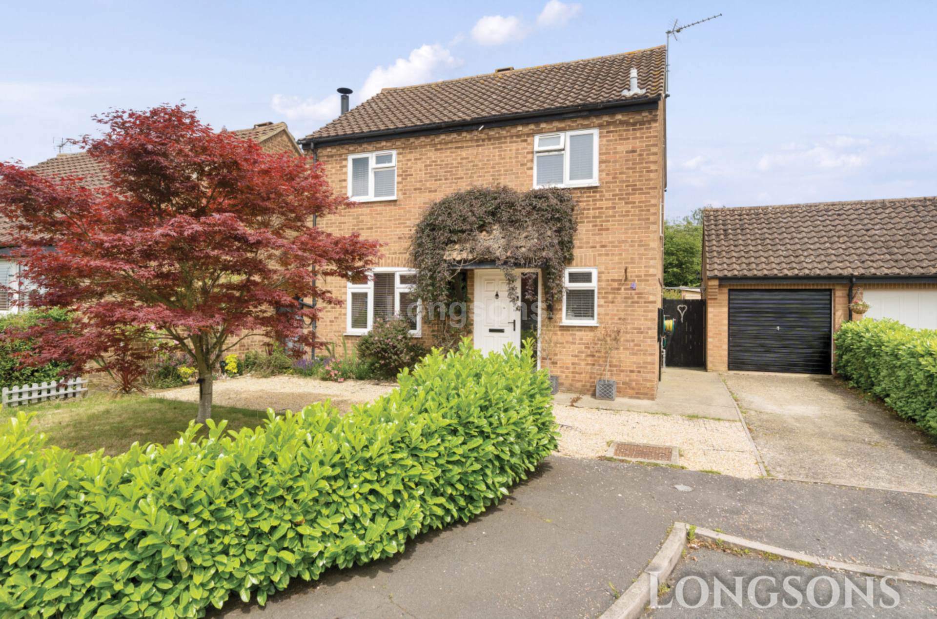 3 bedroom Detached SSTC