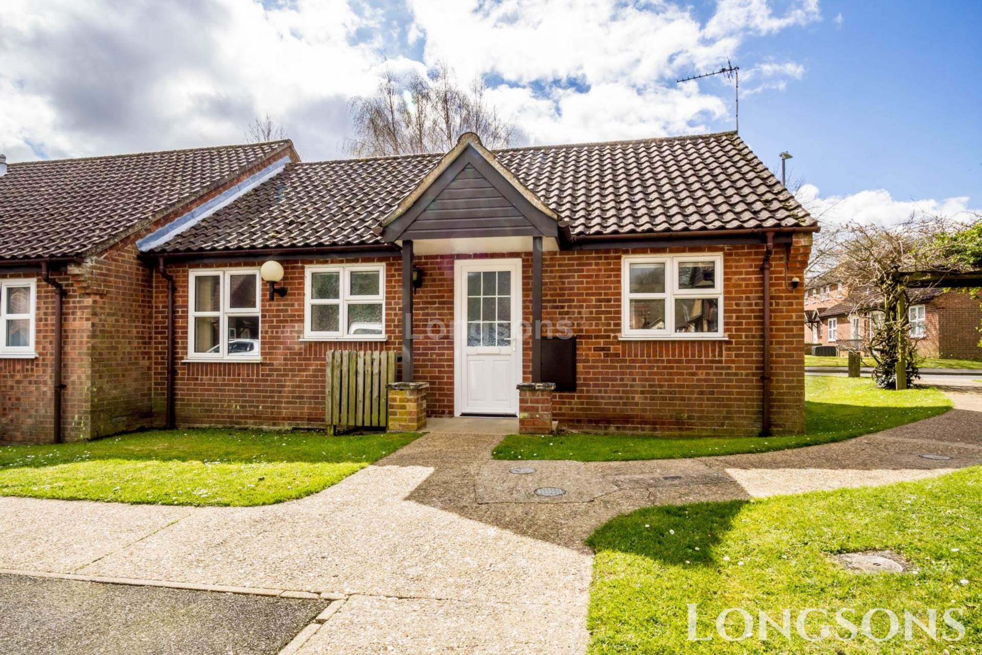 2 bedroom Terraced SSTC