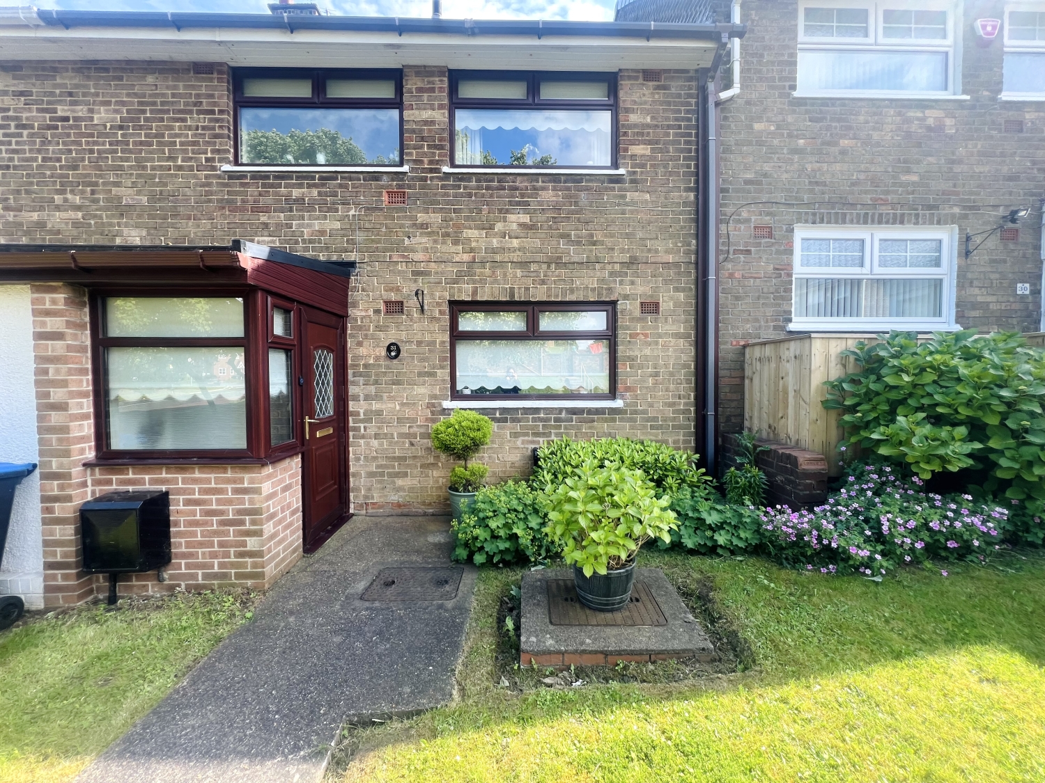 3 bedroom Terraced Under Offer
