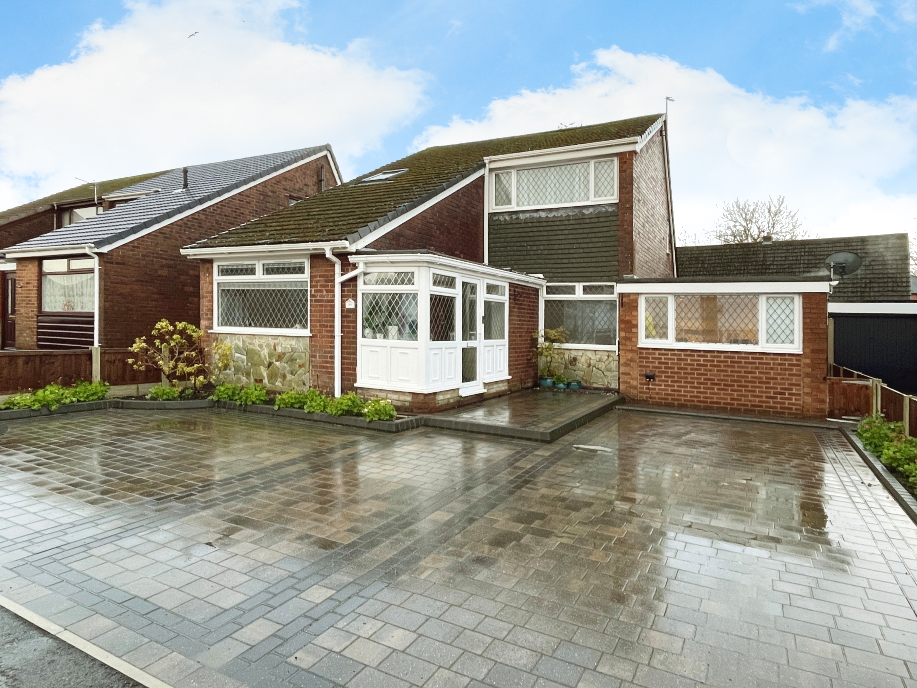 3 bedroom House SSTC