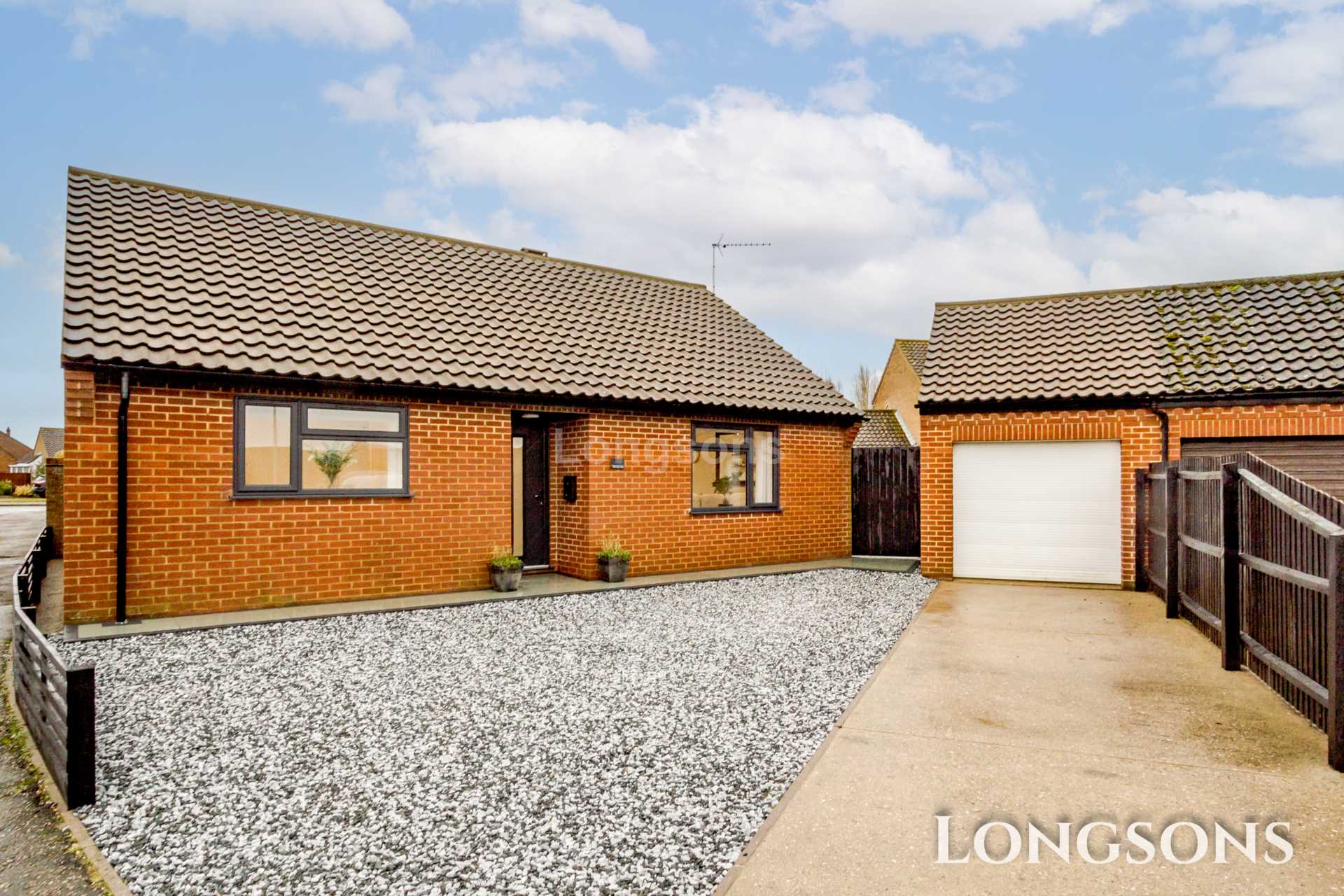 2 bedroom Detached SSTC