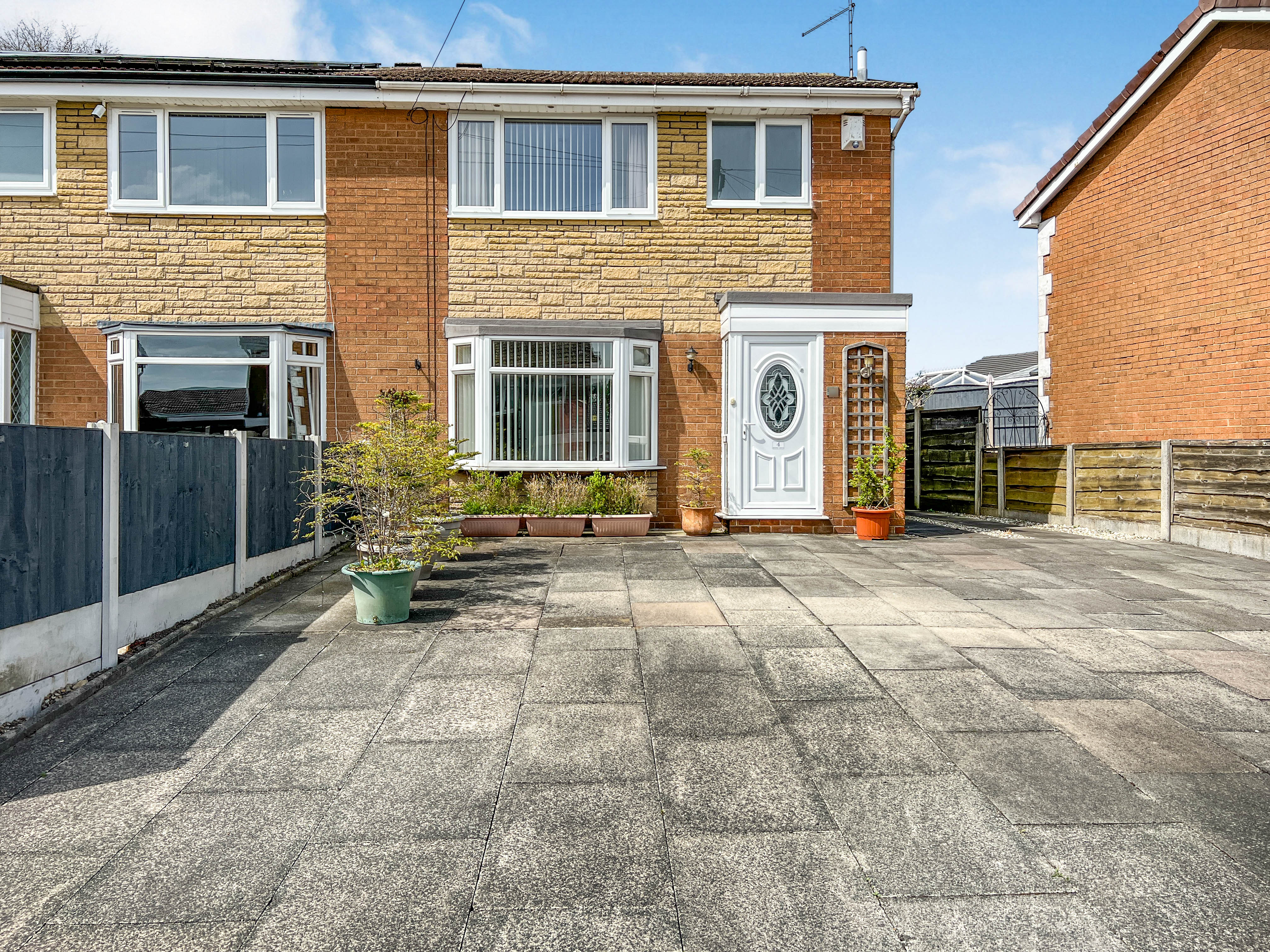 2 bedroom House SSTC