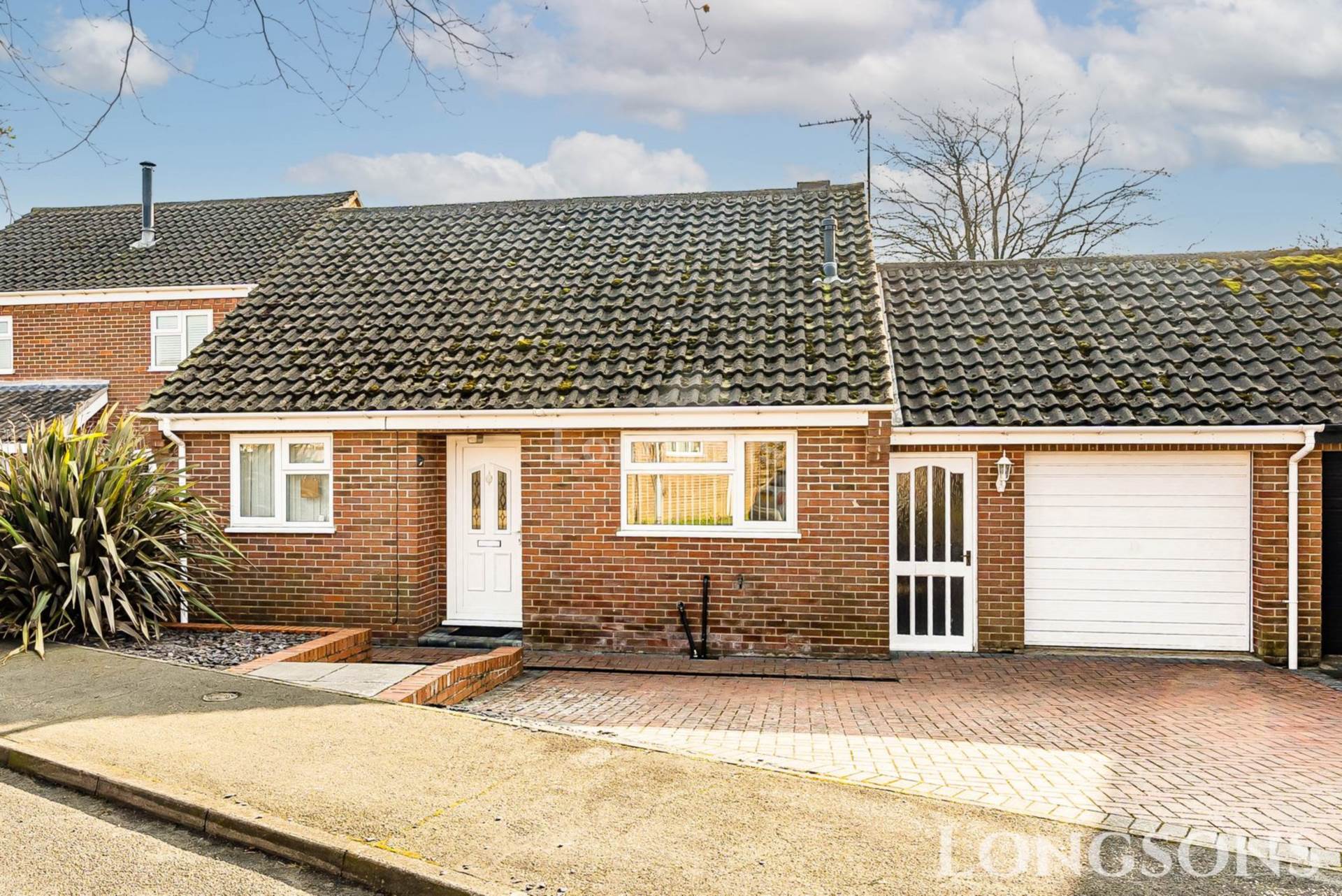2 bedroom Bungalow SSTC