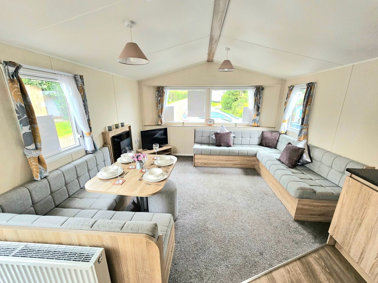 3 bedroom Static Home For Sale