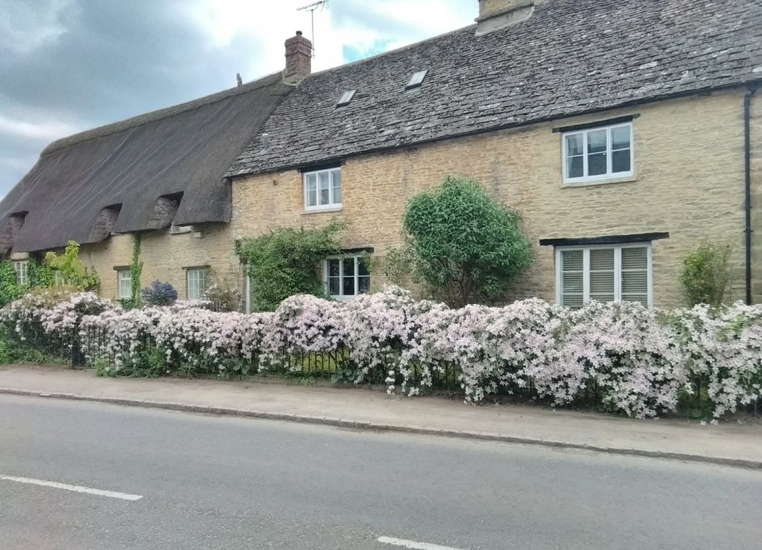 4 bedroom Property For Sale
