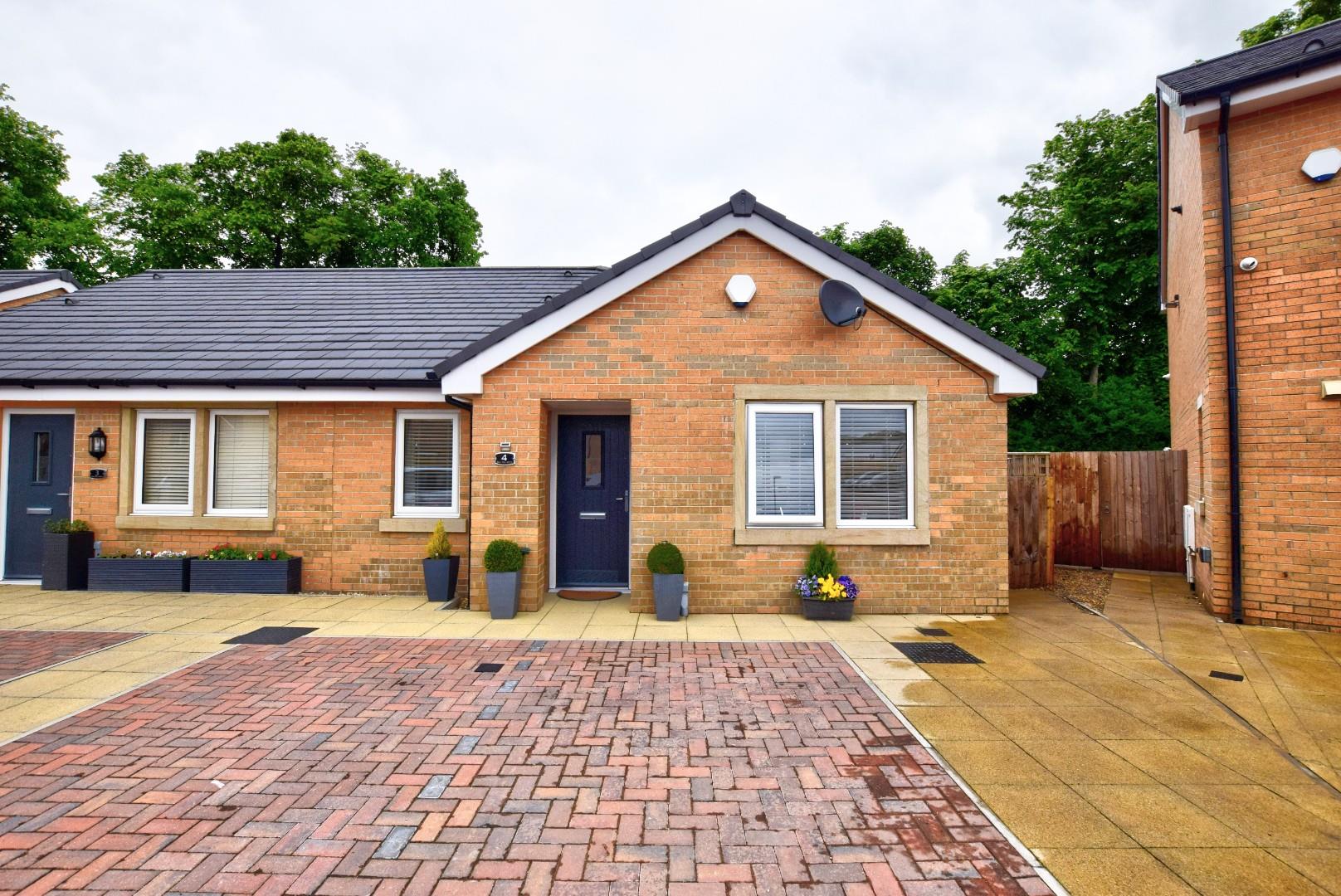 2 bedroom Semi Detached Under Offer