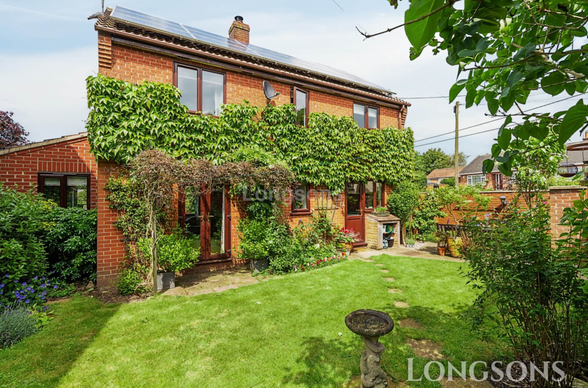 4 bedroom Detached For Sale