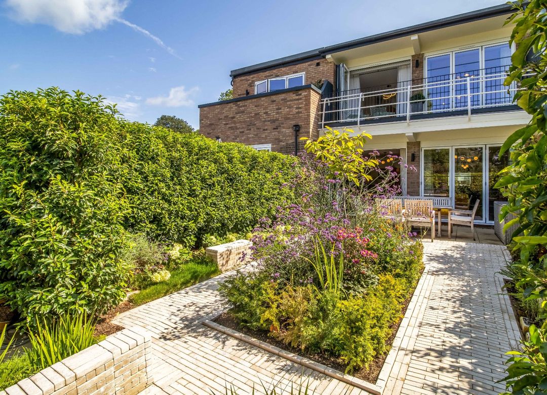 3 bedroom Property For Sale