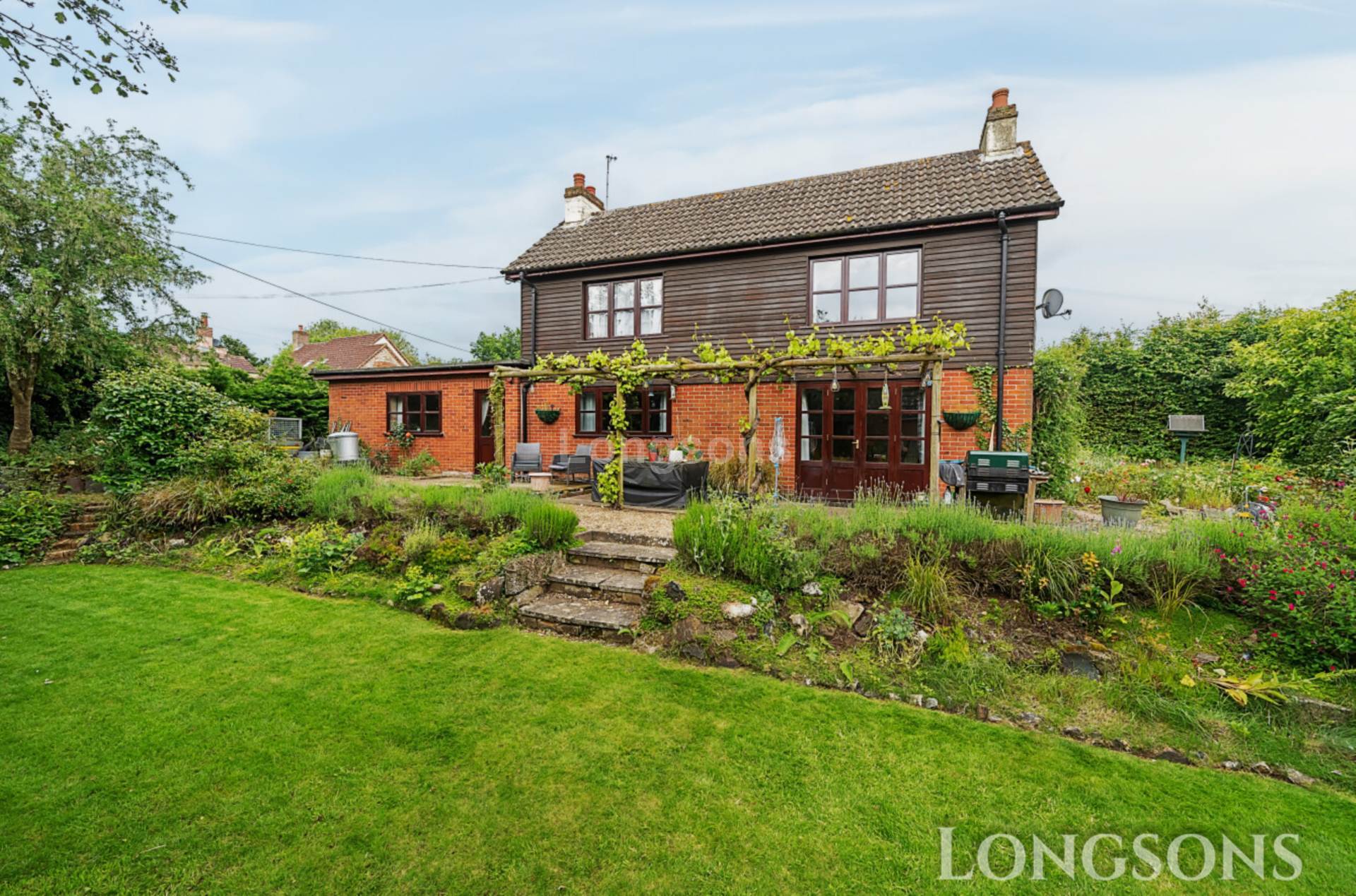4 bedroom Detached For Sale
