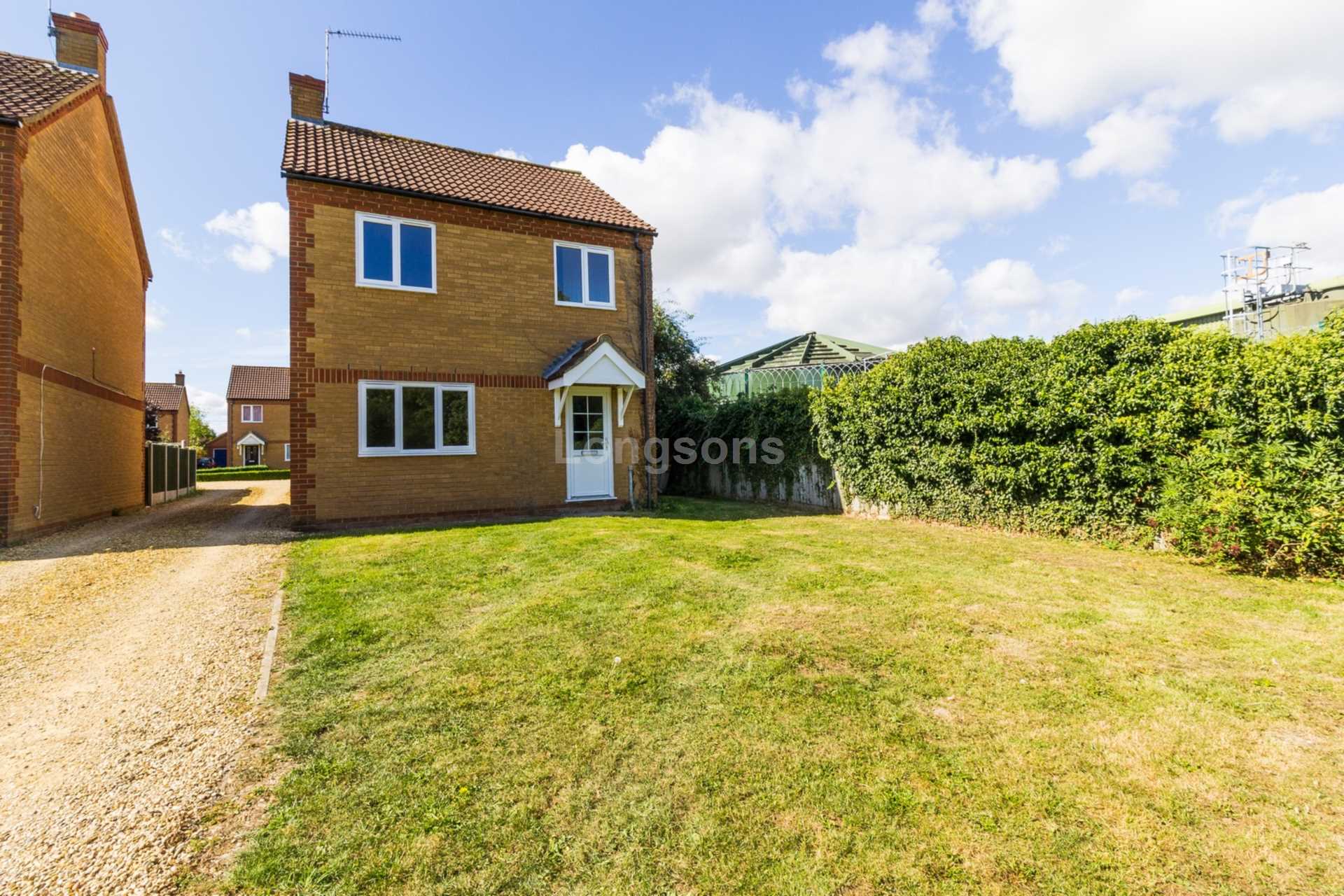 3 bedroom Detached For Sale
