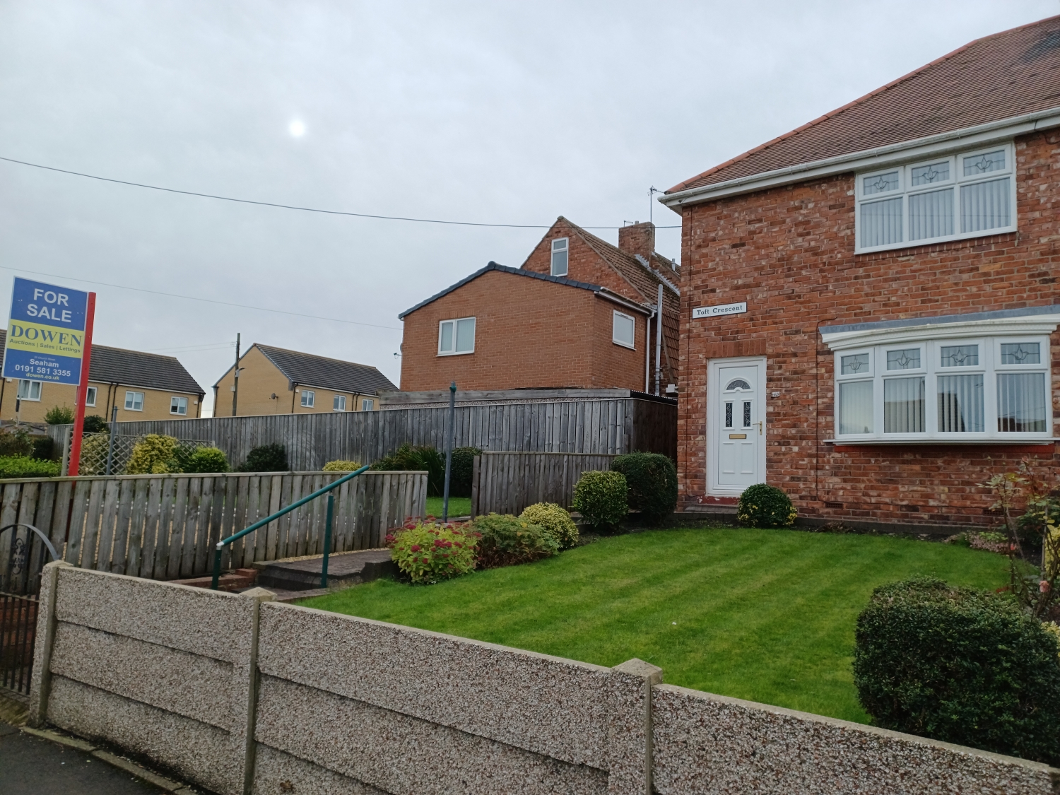 3 bedroom Semi-detached house SSTC