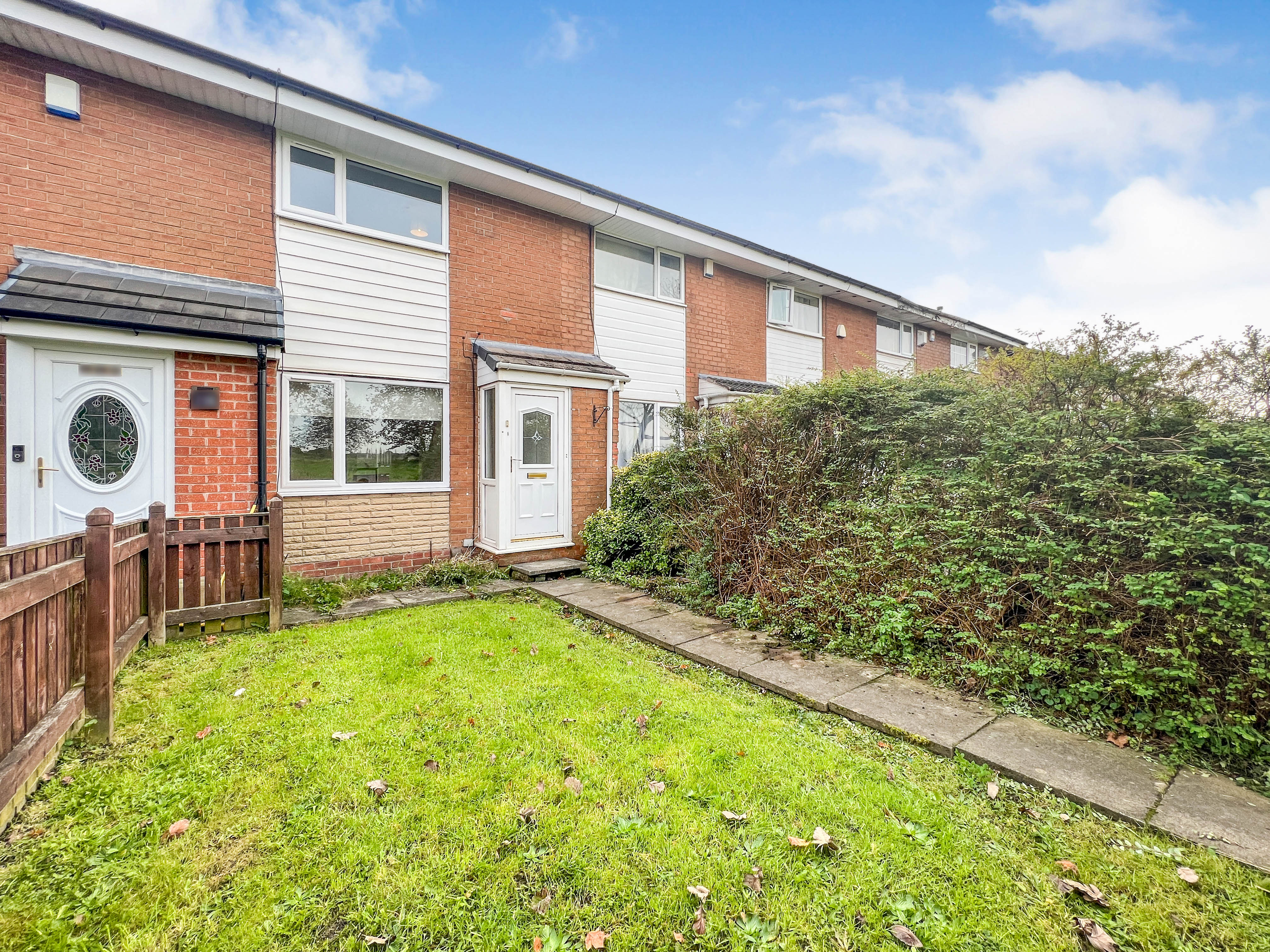 2 bedroom House For Sale