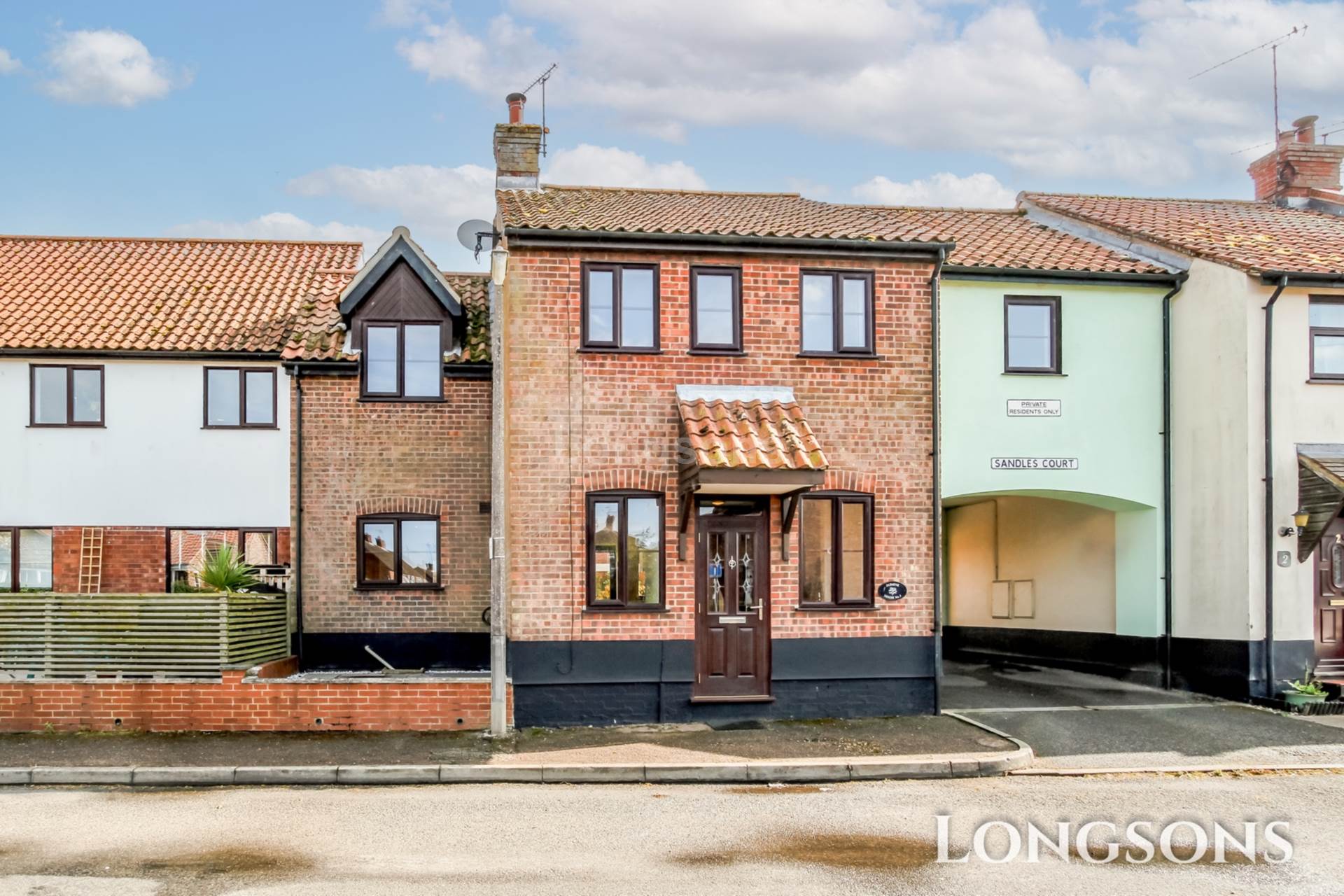 3 bedroom Terraced Let Agreed