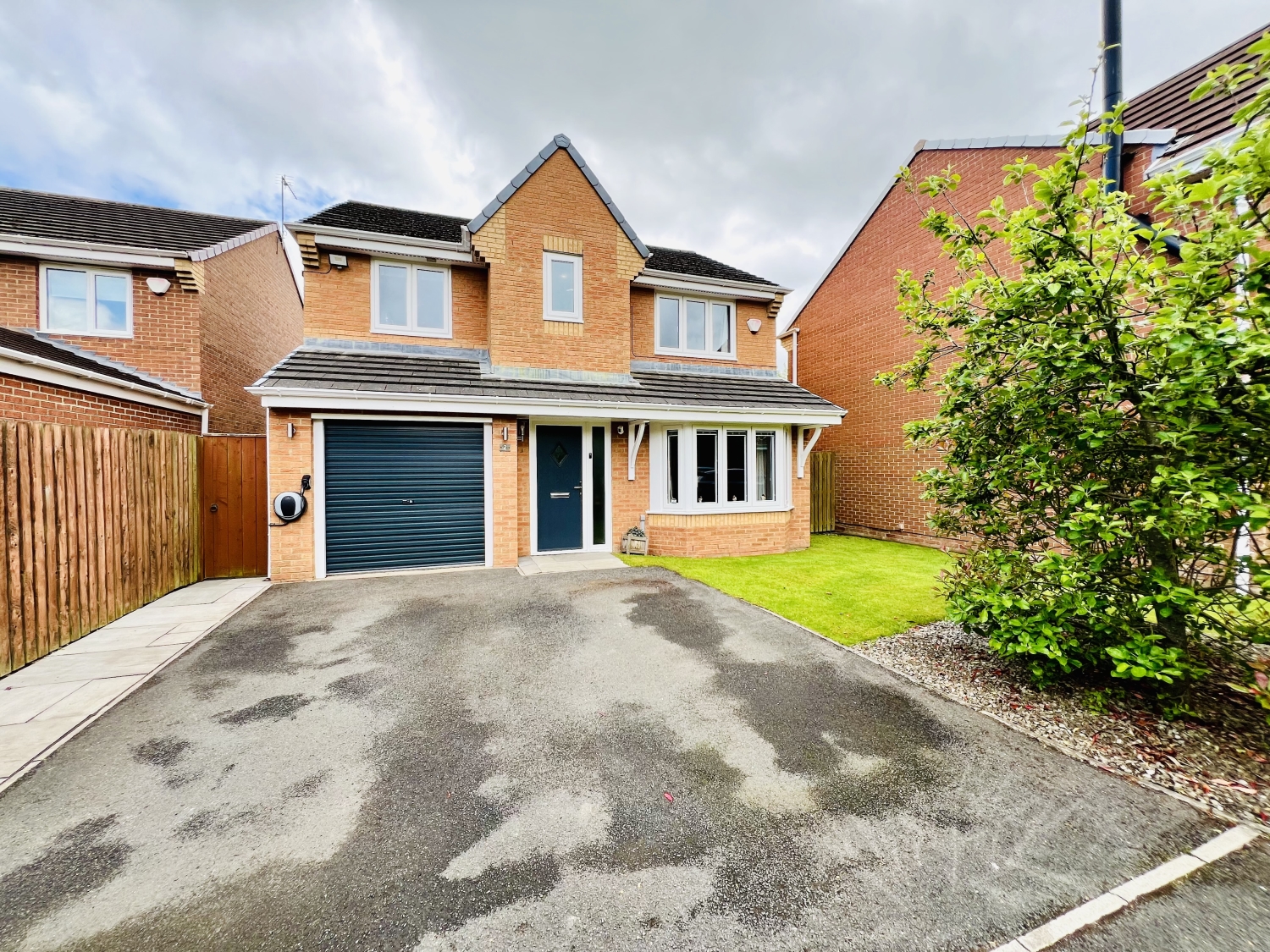 4 bedroom Detached For Sale