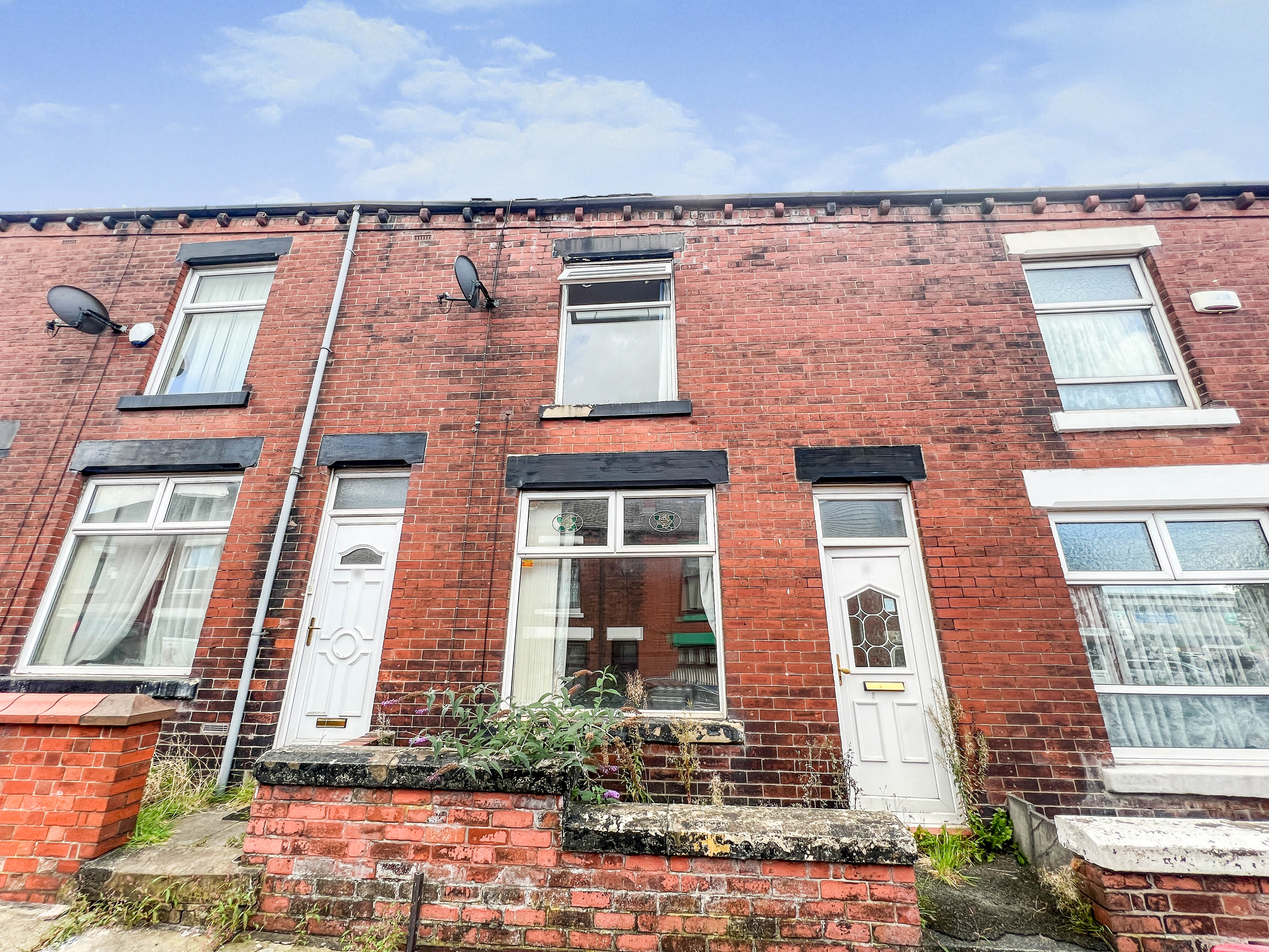 2 bedroom House (unspecified) SSTC