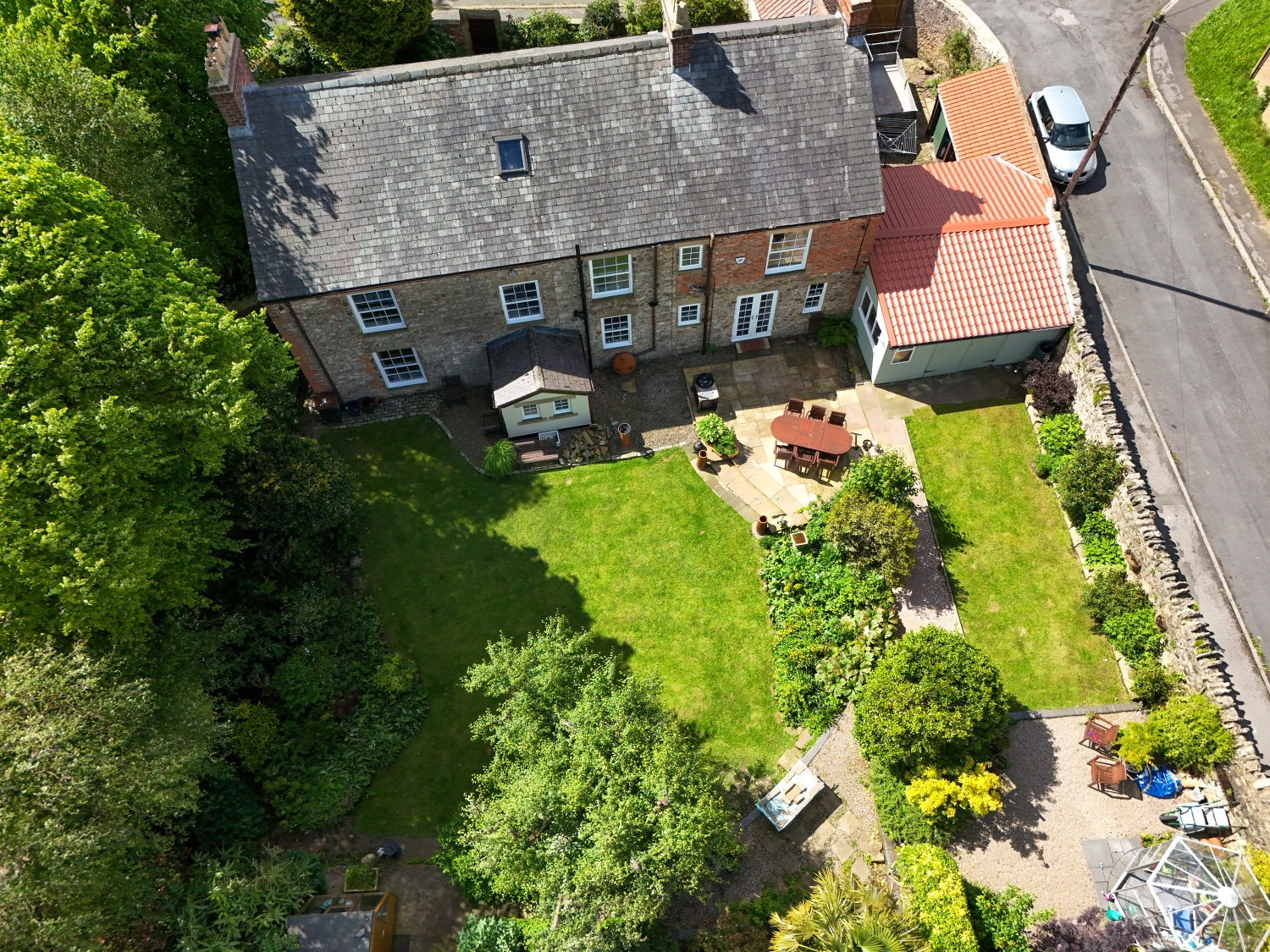 5 bedroom  Under Offer
