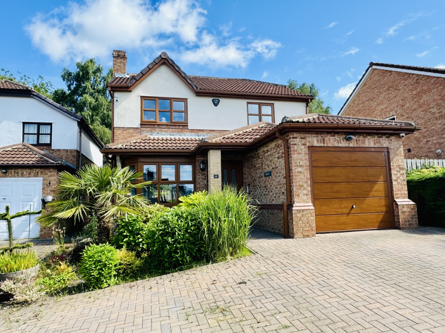 3 bedroom Detached For Sale