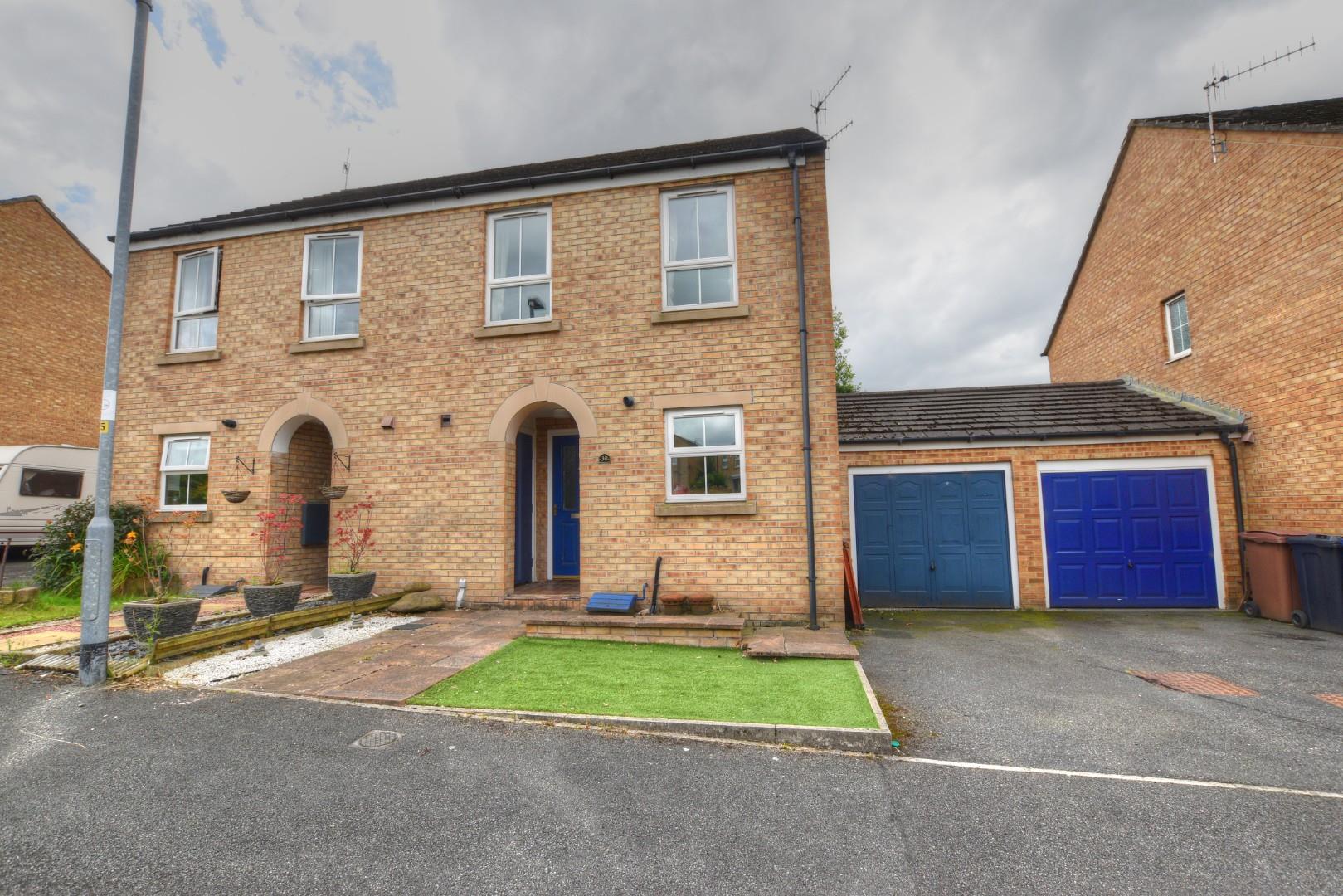 3 bedroom Semi-Detached Sold