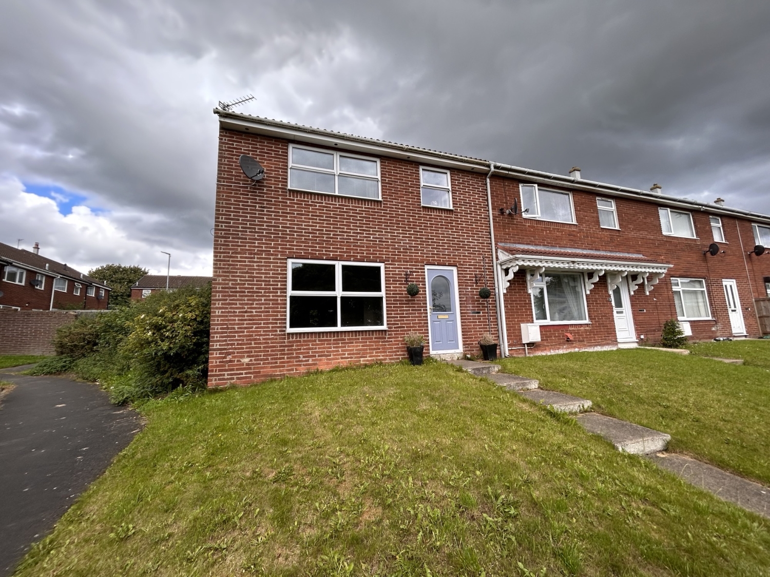 3 bedroom Terraced Under Offer