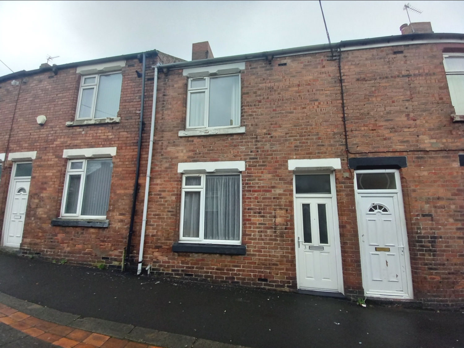 2 bedroom Terraced Under Offer