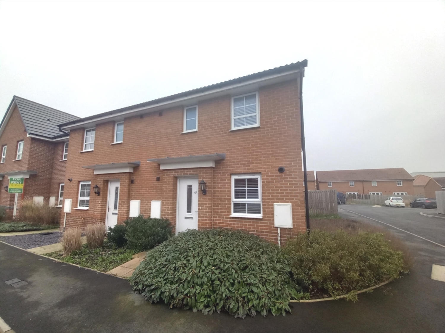 3 bedroom Semi-Detached Under Offer
