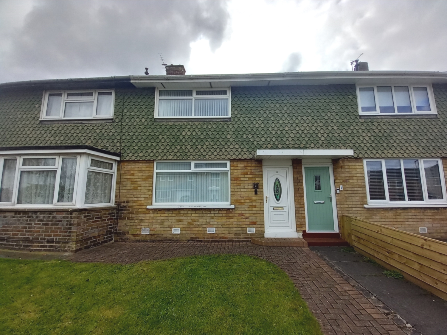 2 bedroom Terraced Under Offer