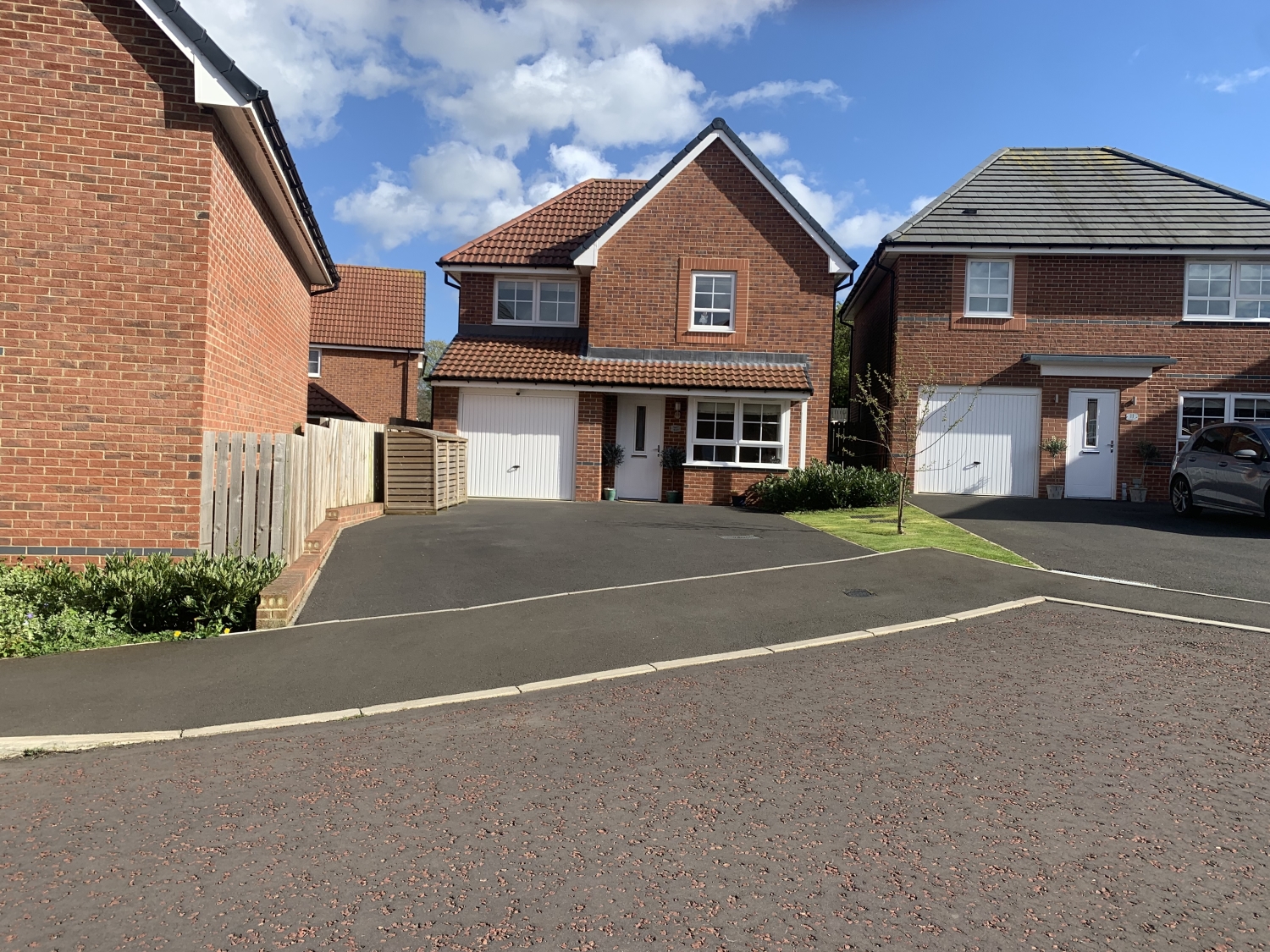 3 bedroom Detached For Sale