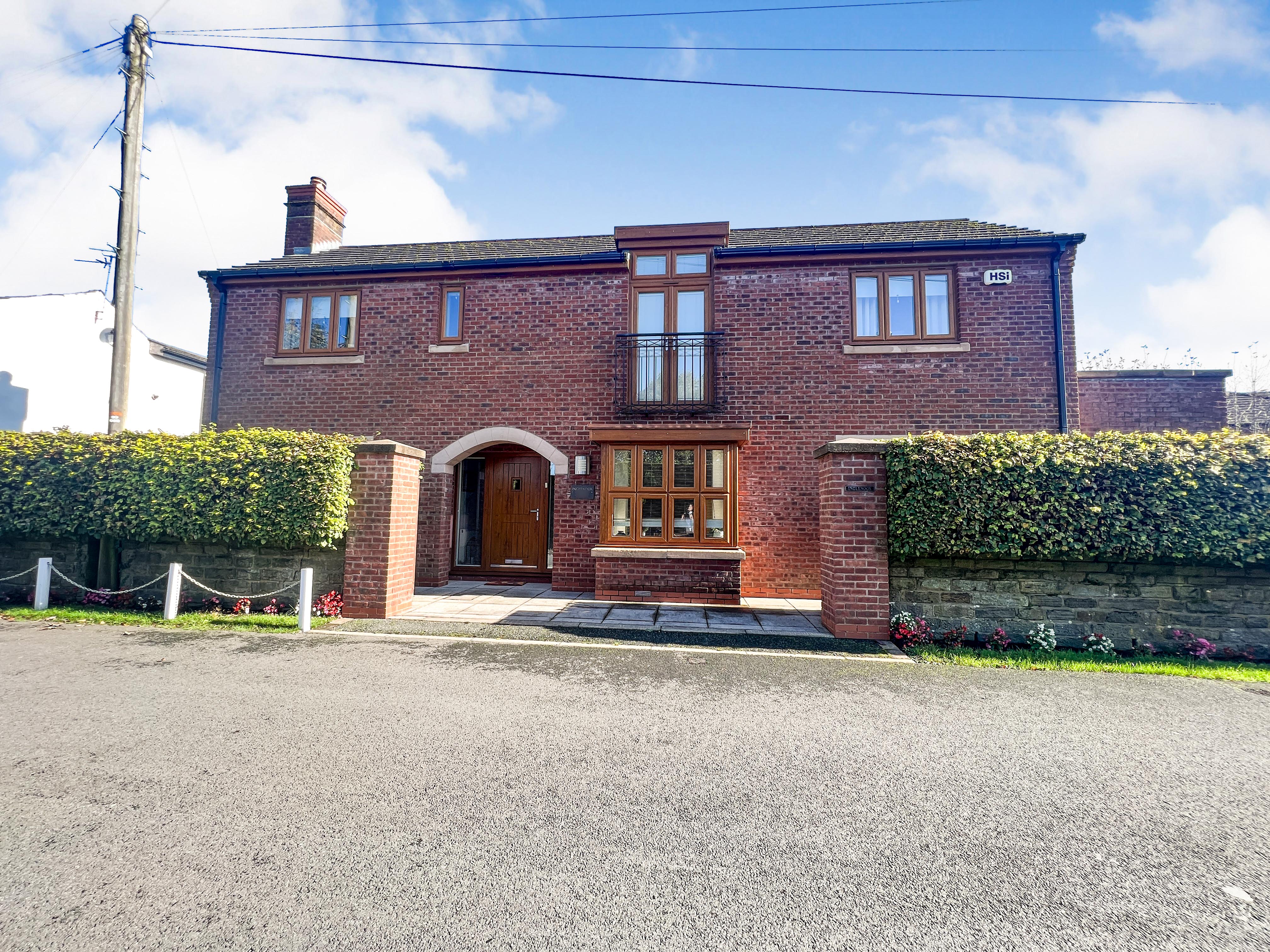 4 bedroom House For Sale
