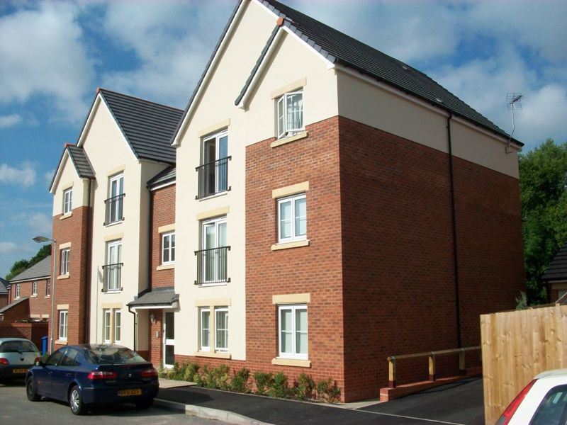 2 bedroom Apartment To Let