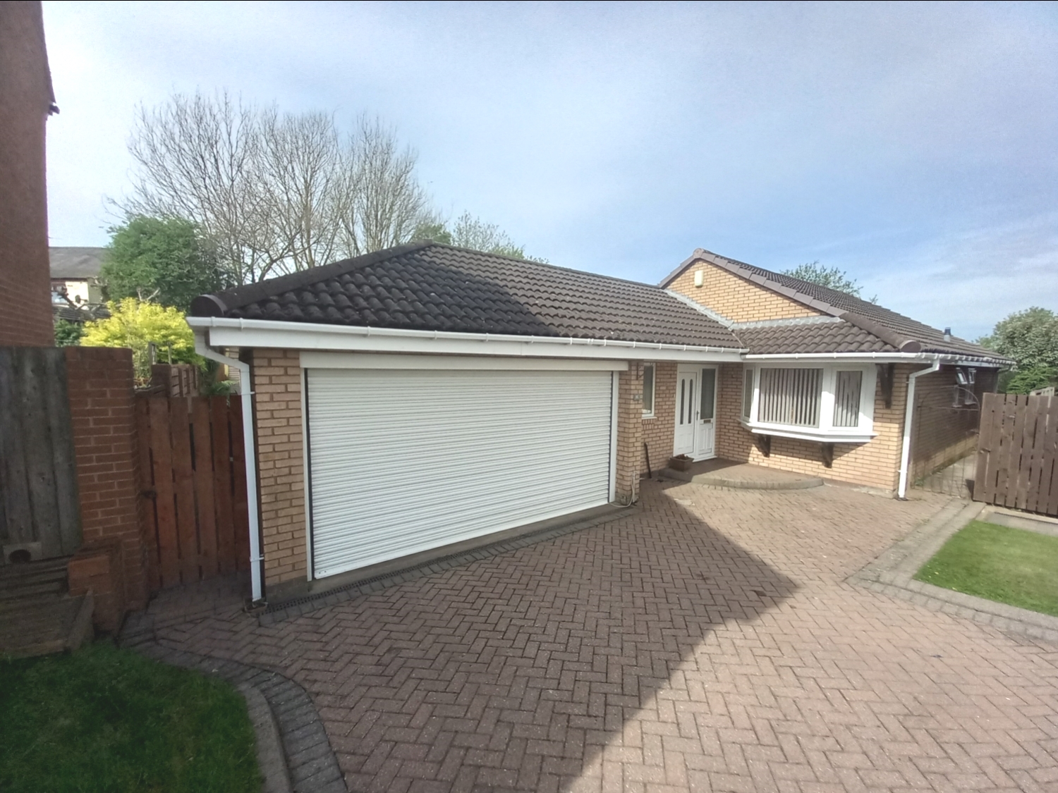 5 bedroom Detached For Sale