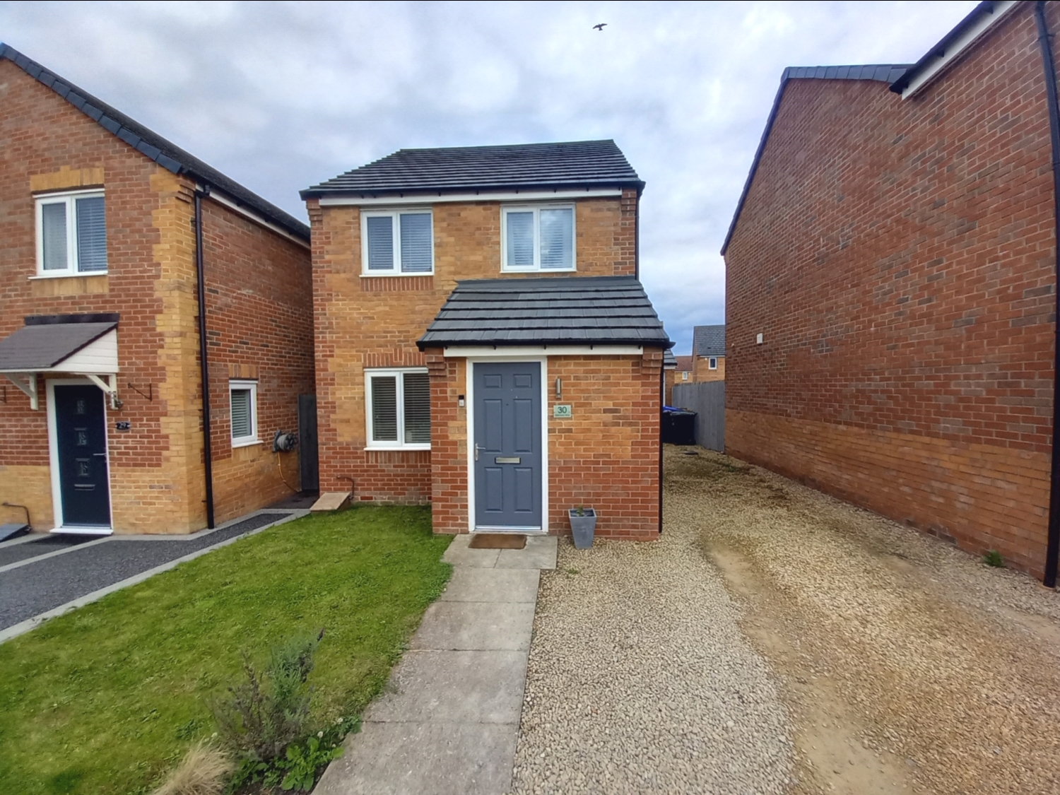 3 bedroom Detached For Sale