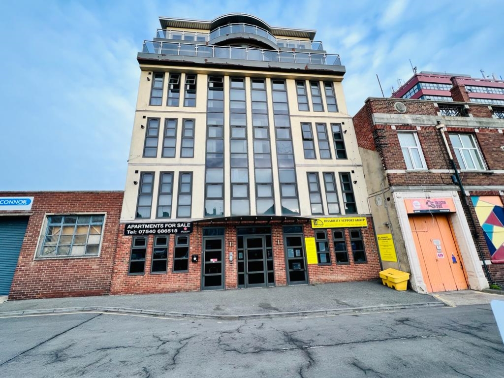 1 bedroom Apartment For Sale