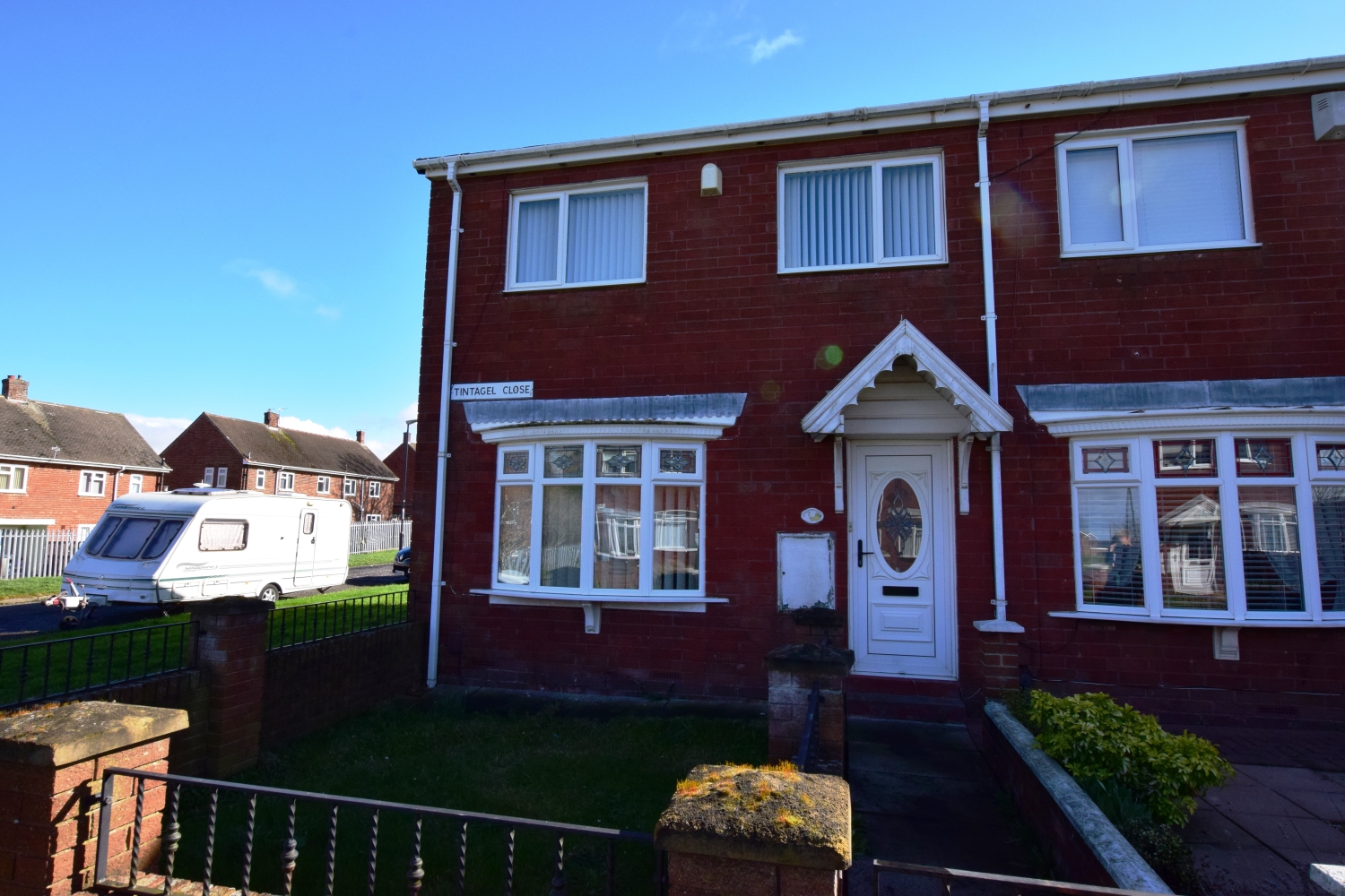 3 bedroom Terraced Under Offer