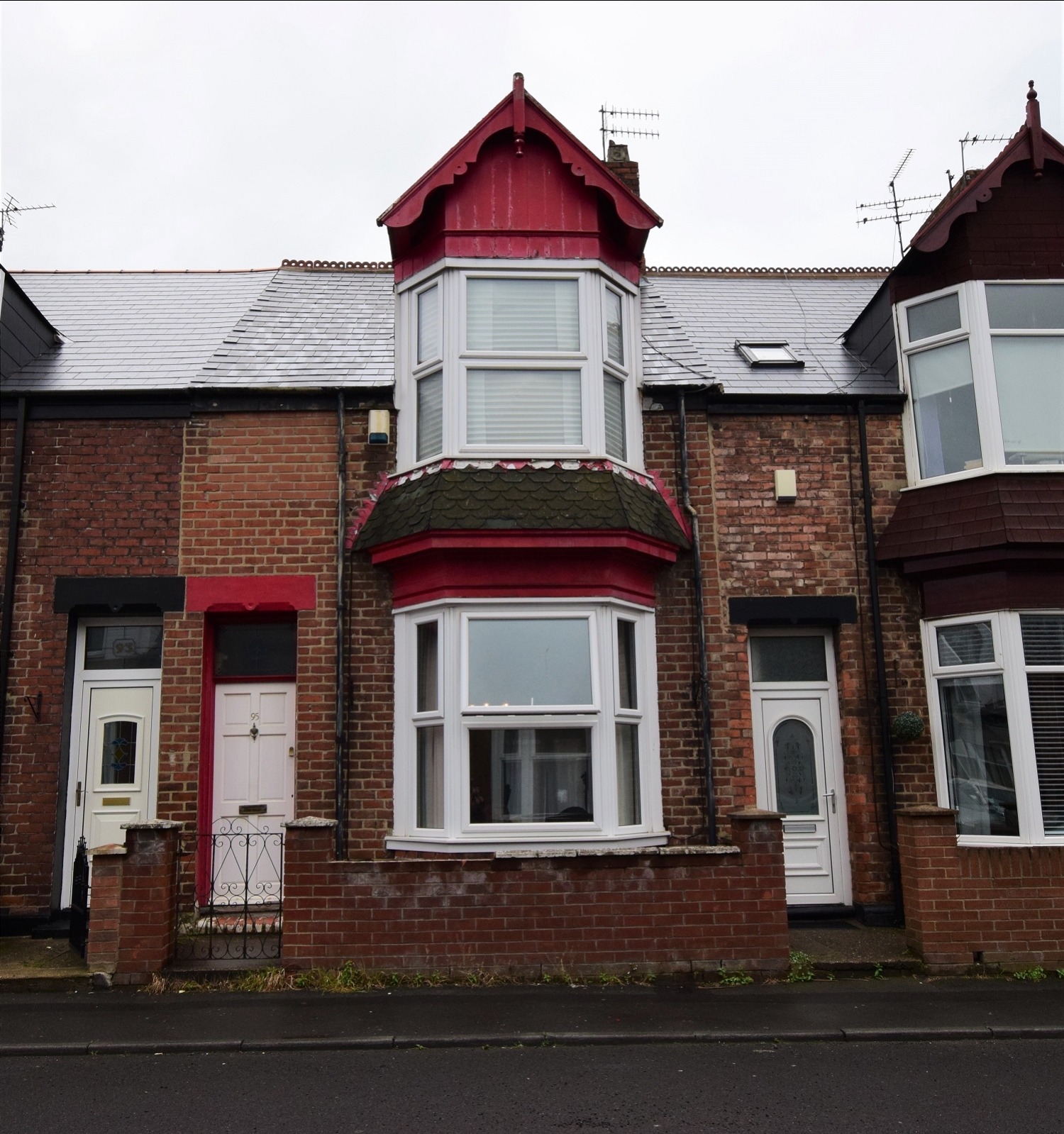 3 bedroom Terraced For Sale