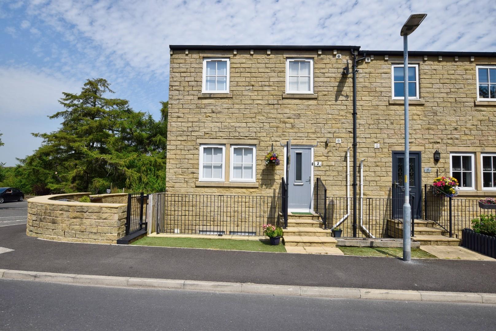 4 bedroom Townhouse Under Offer