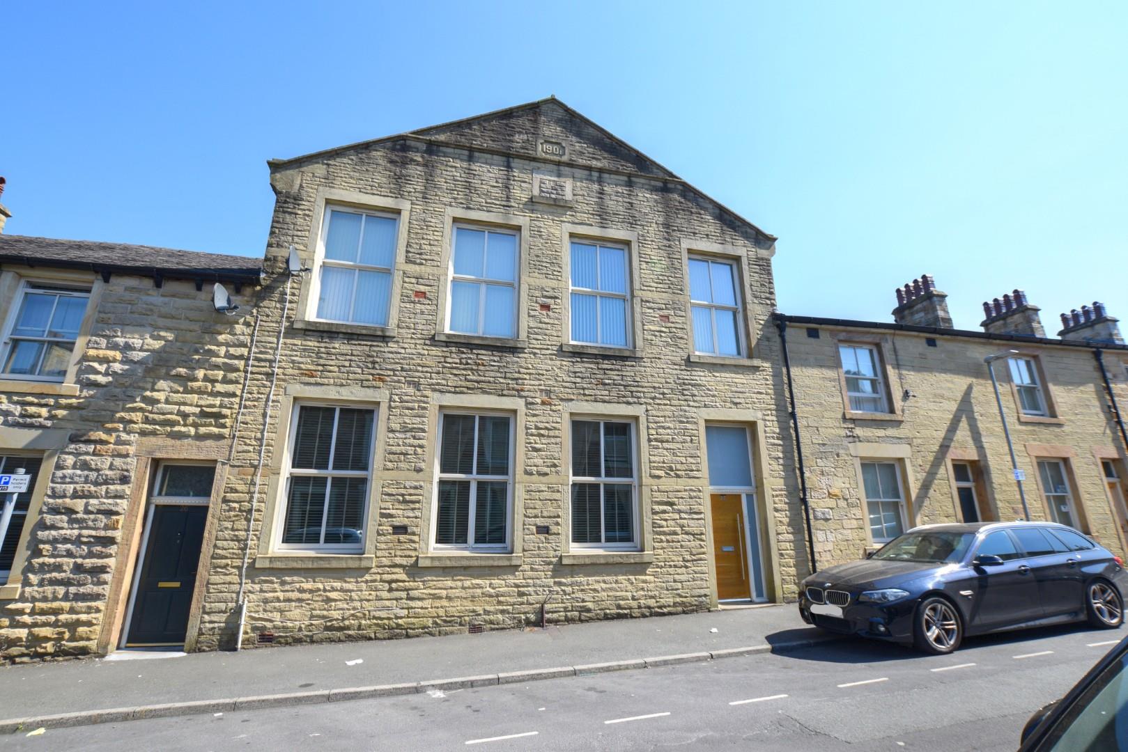 6 bedroom Terraced Under Offer