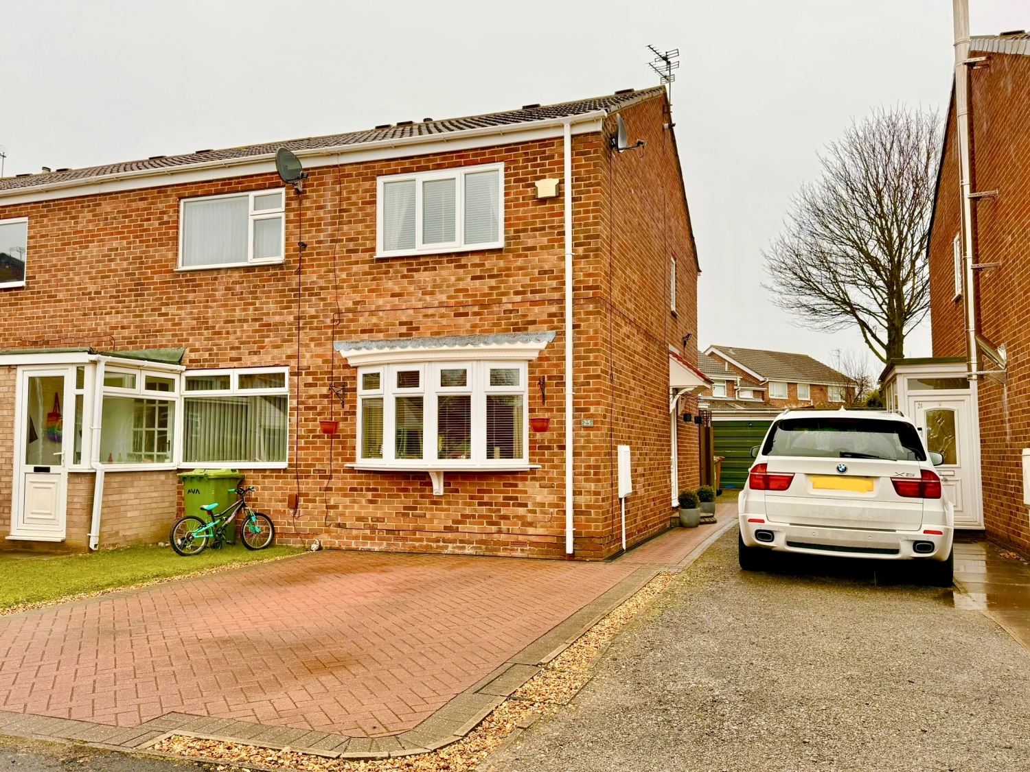2 bedroom Terraced Under Offer