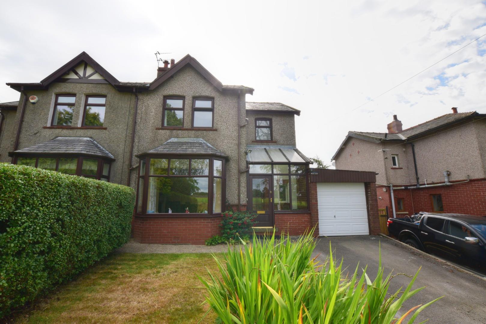3 bedroom Semi-Detached Under Offer
