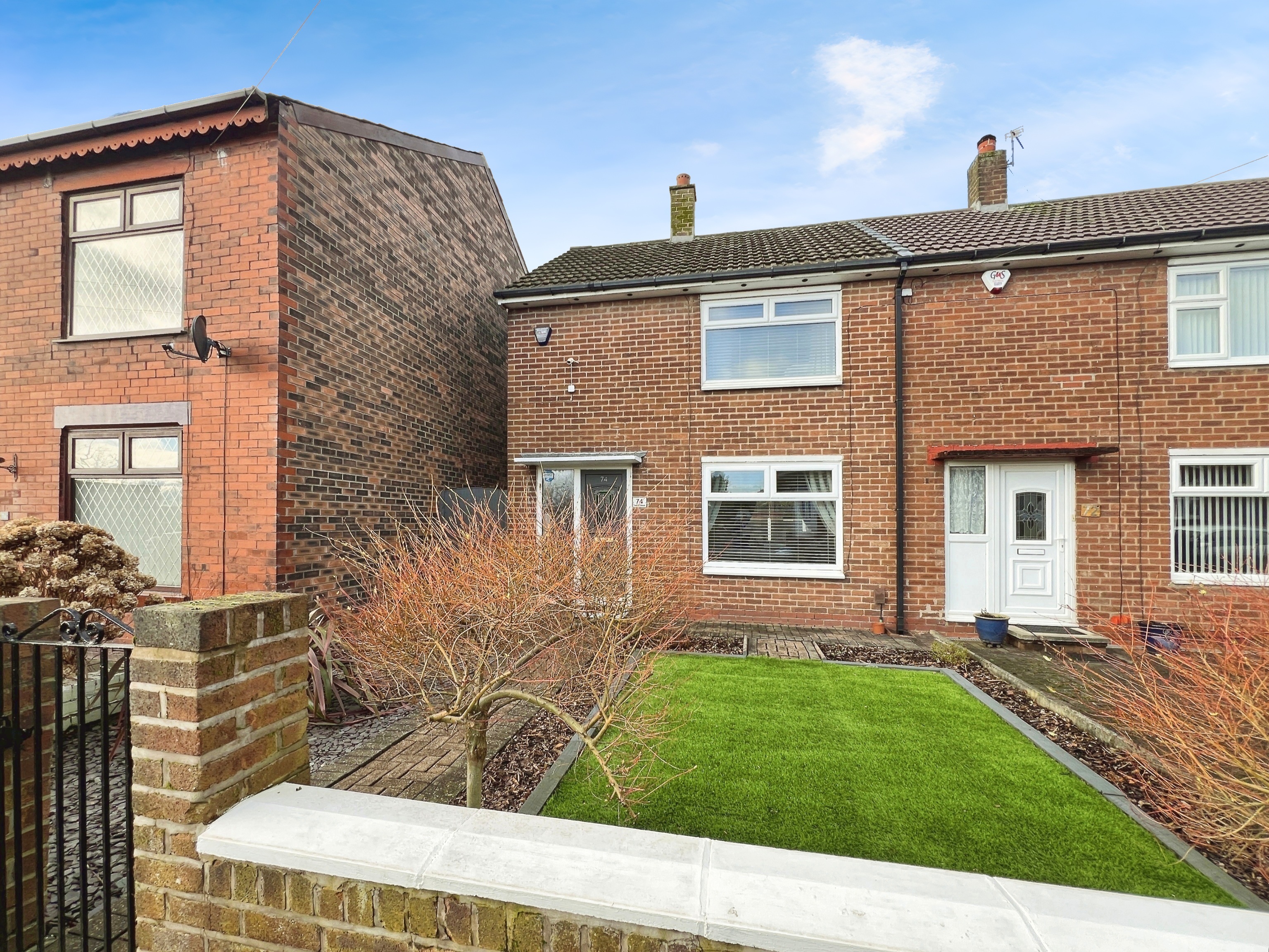 2 bedroom House (unspecified) SSTC