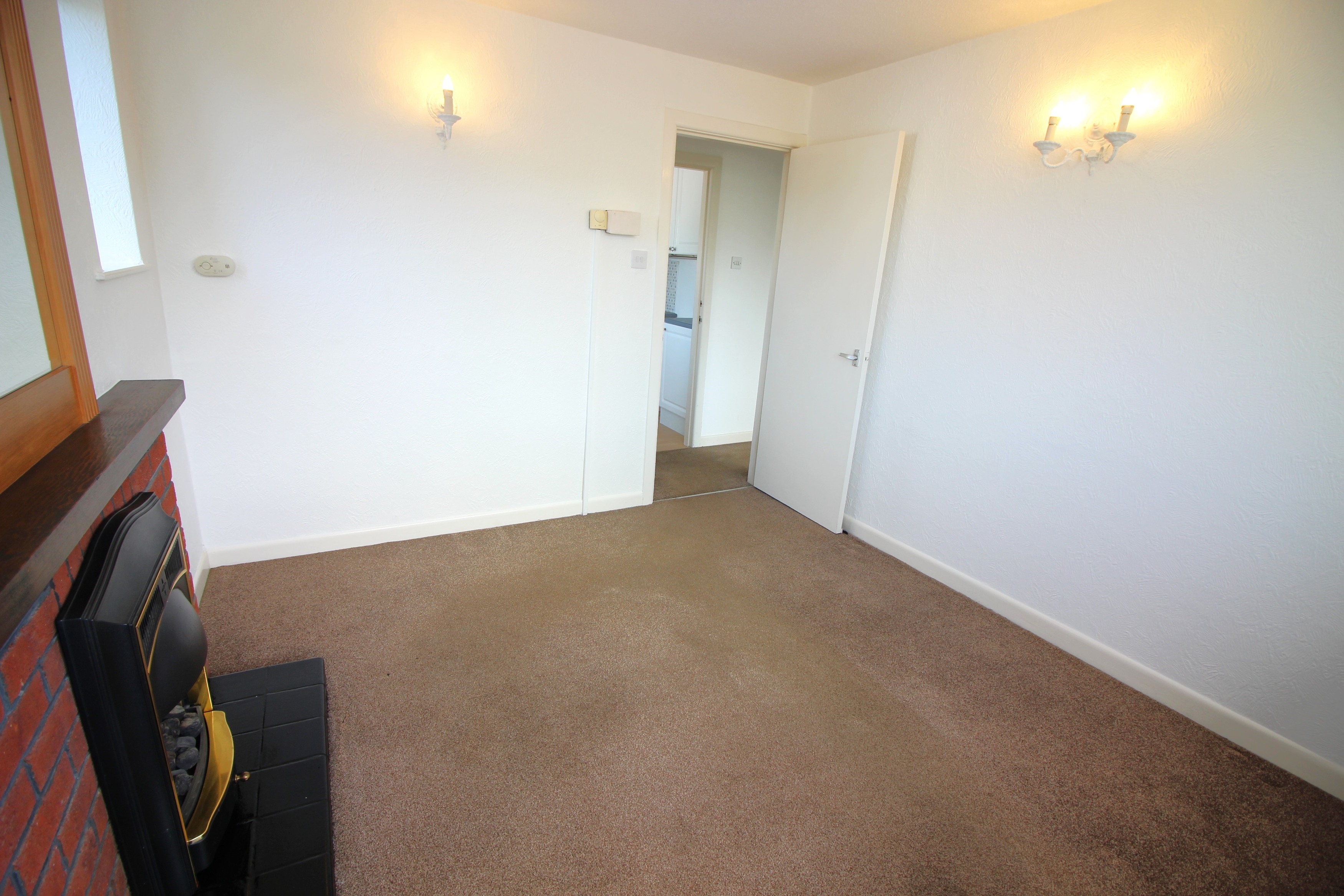 1 bedroom Flat To Let