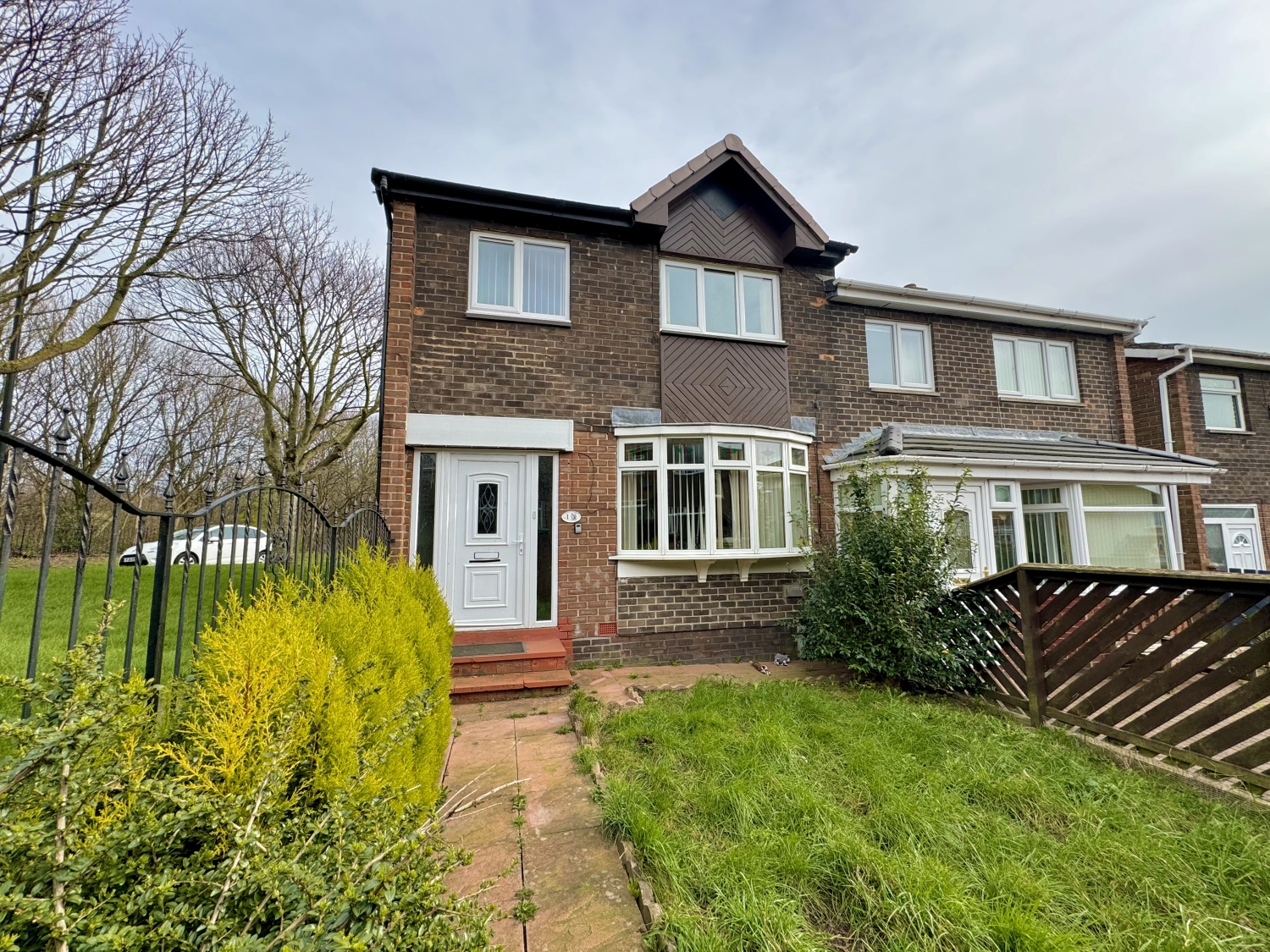 3 bedroom Terraced House Under Offer